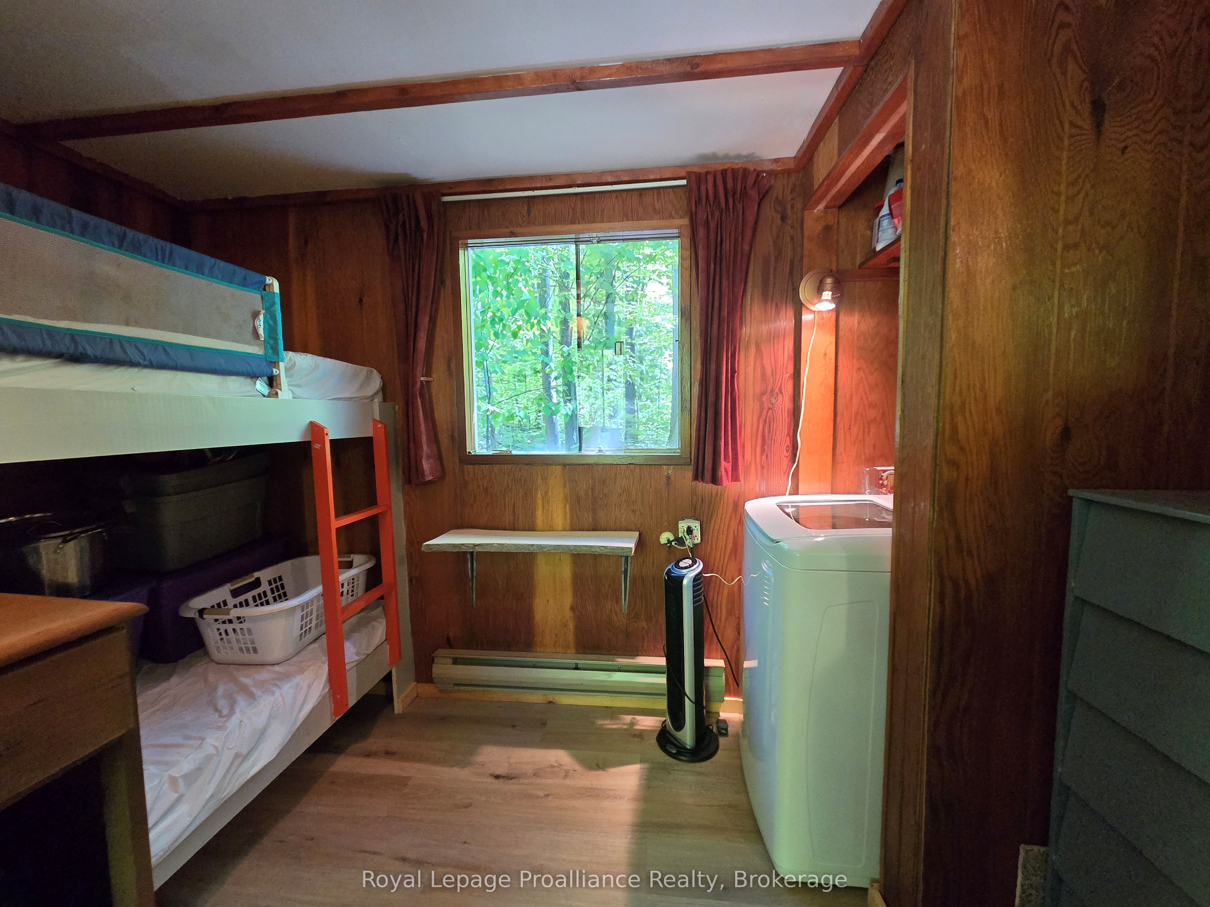 2807 Mackie Lake Property Photo 27
