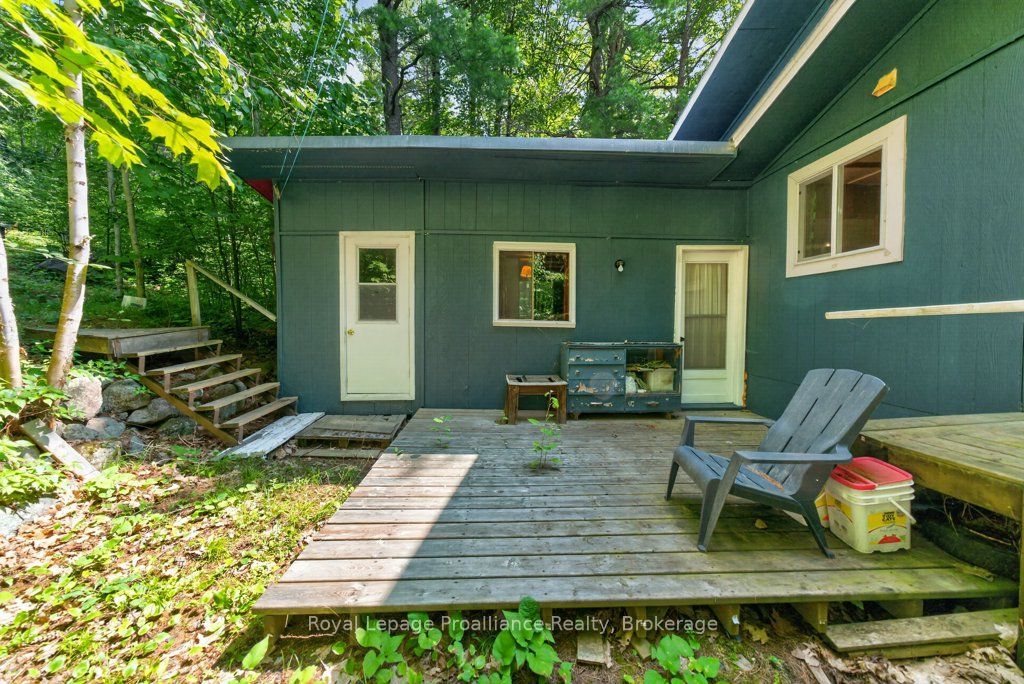 2807 Mackie Lake Property Photo 28
