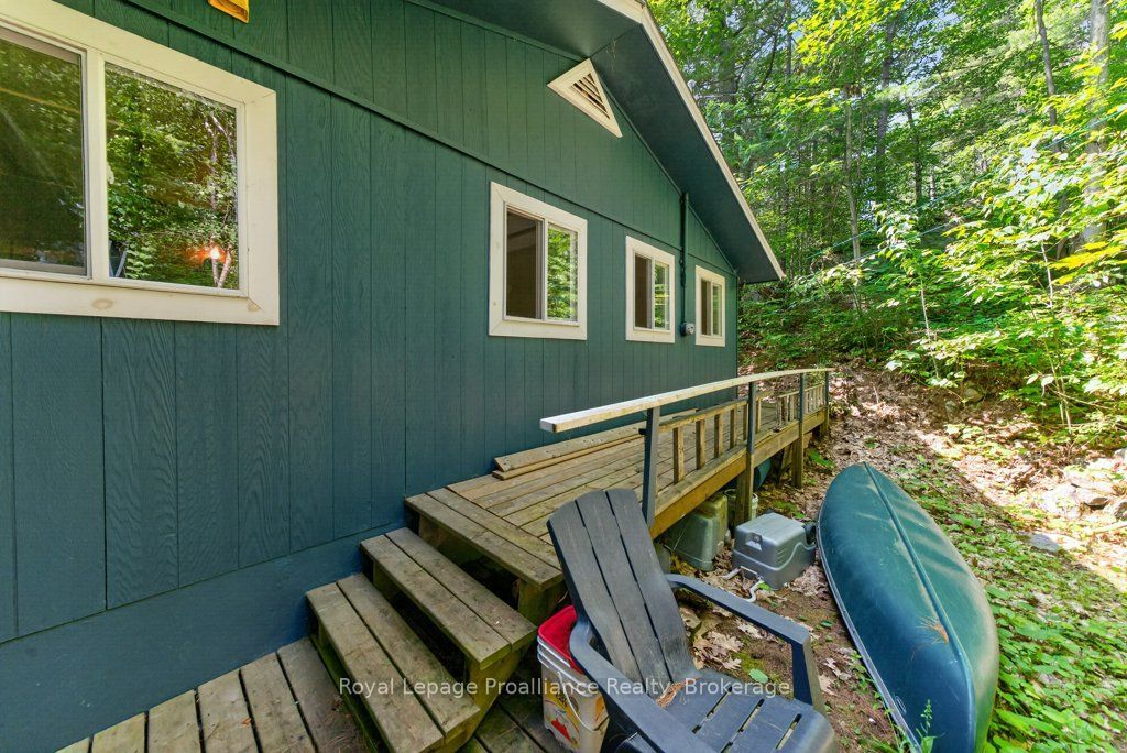 2807 Mackie Lake Property Photo 31