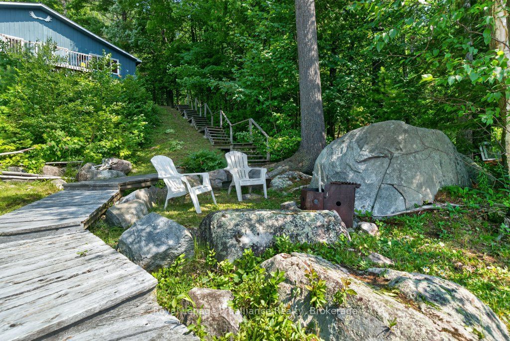 2807 Mackie Lake Property Photo 40