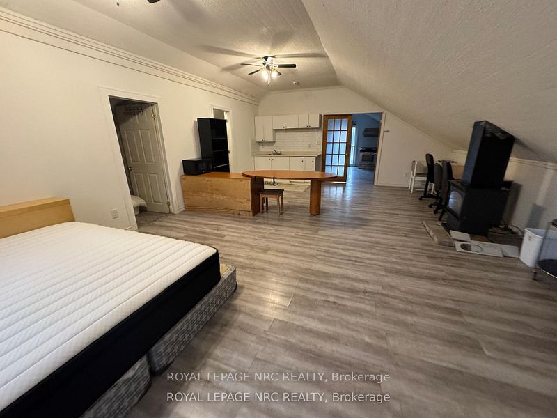 6 Pearl Ann Drive Property Photo 4