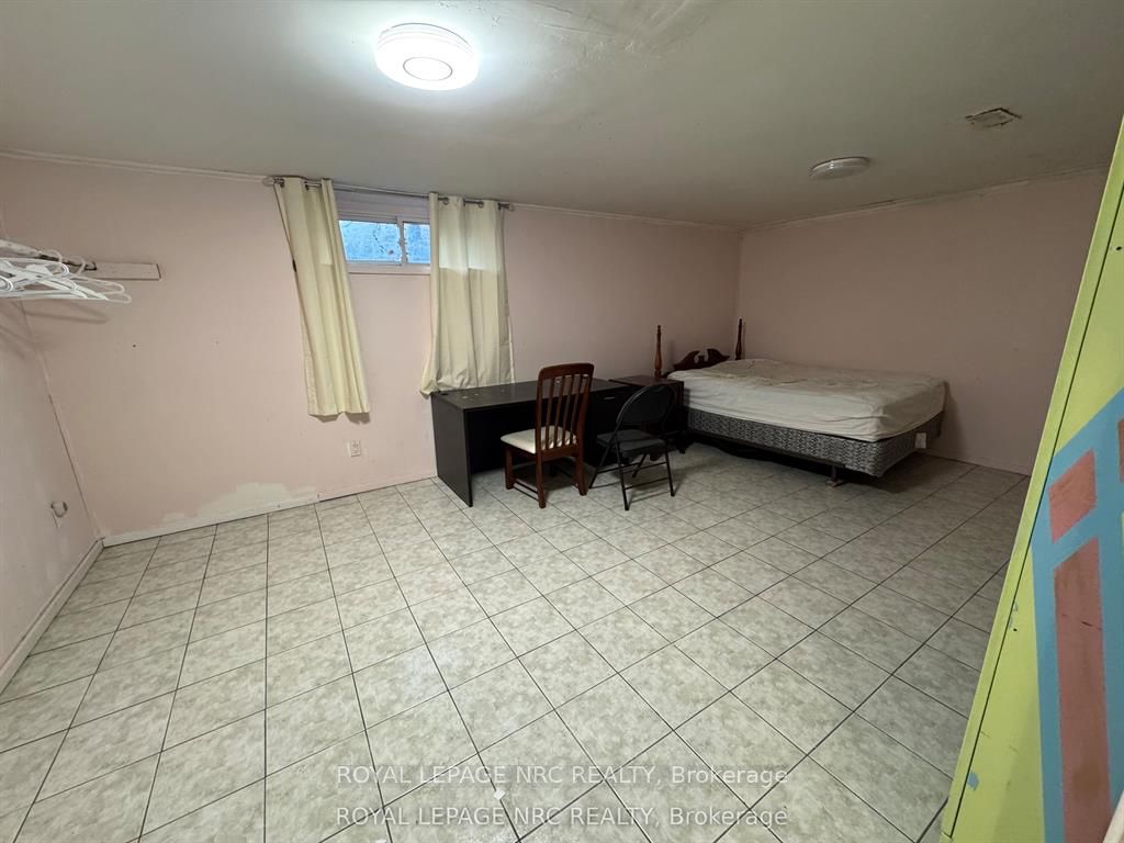 6 Pearl Ann Drive Property Photo 9