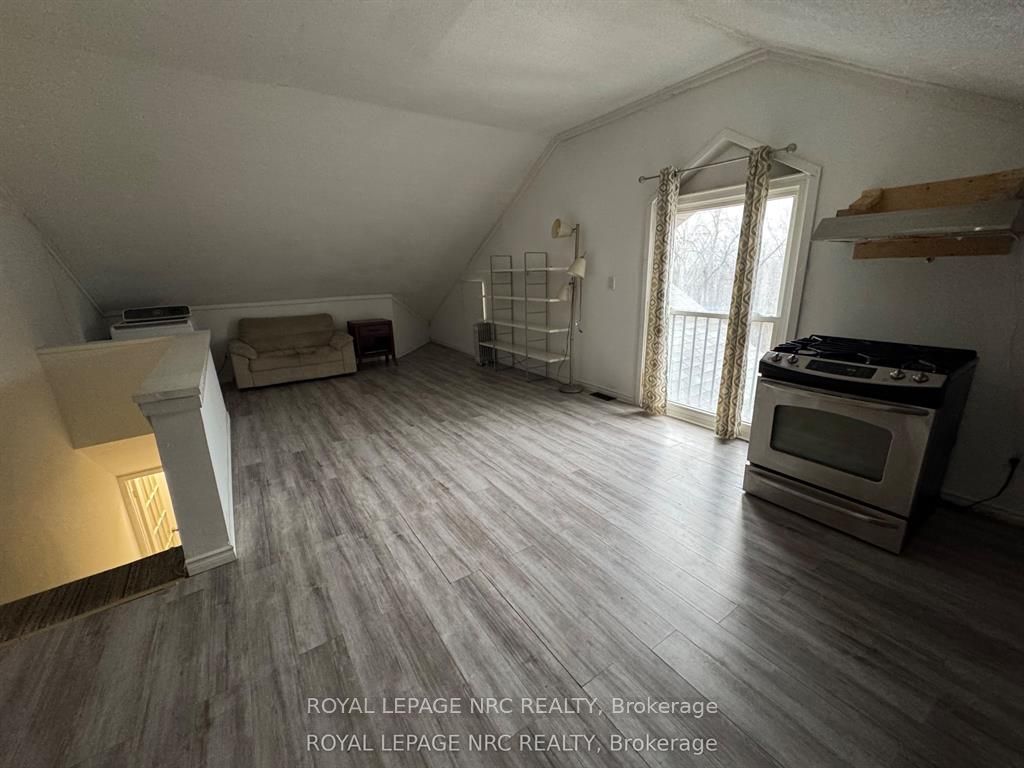 6 Pearl Ann Drive Property Photo 12