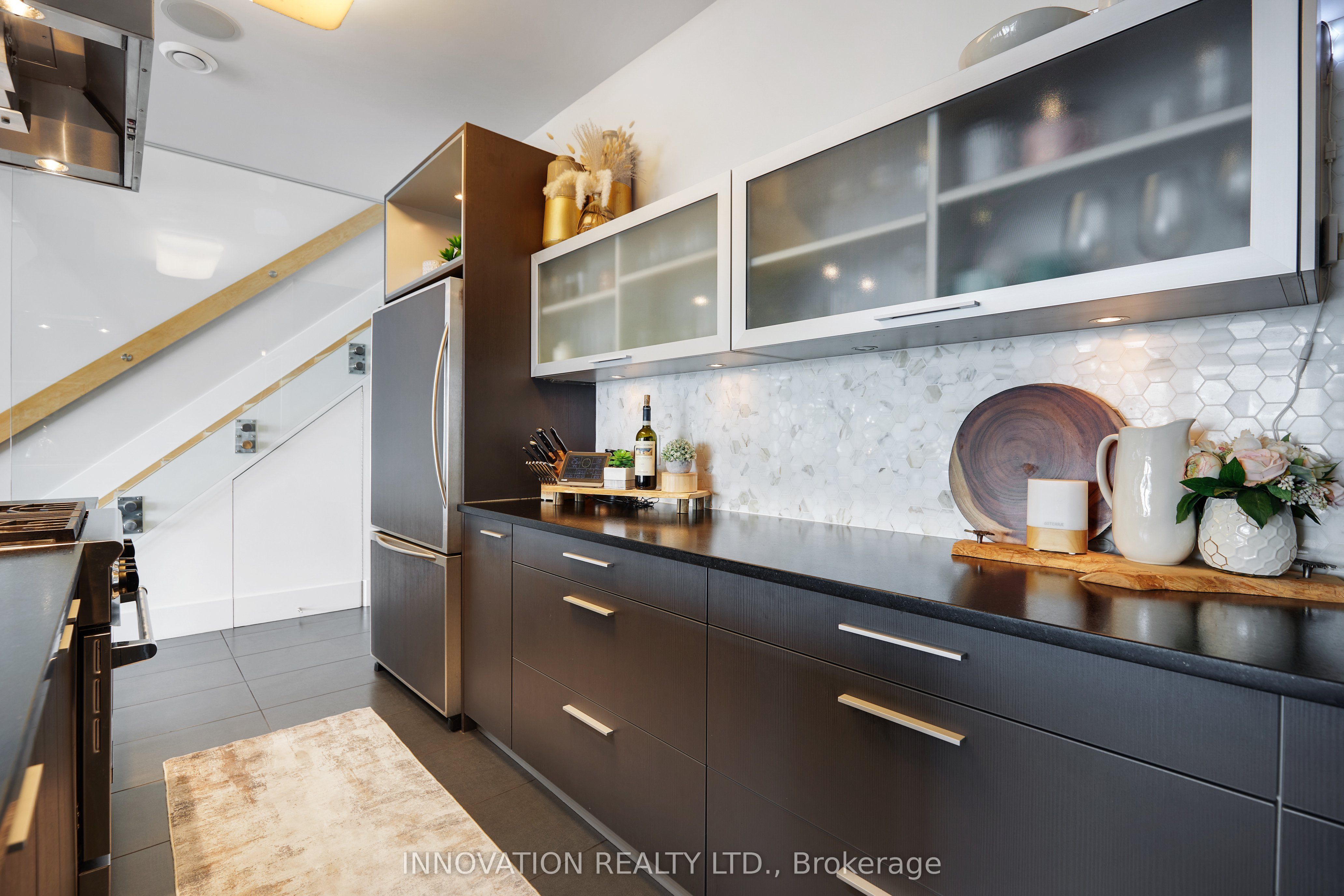 684 Bayview Drive Property Photo 19