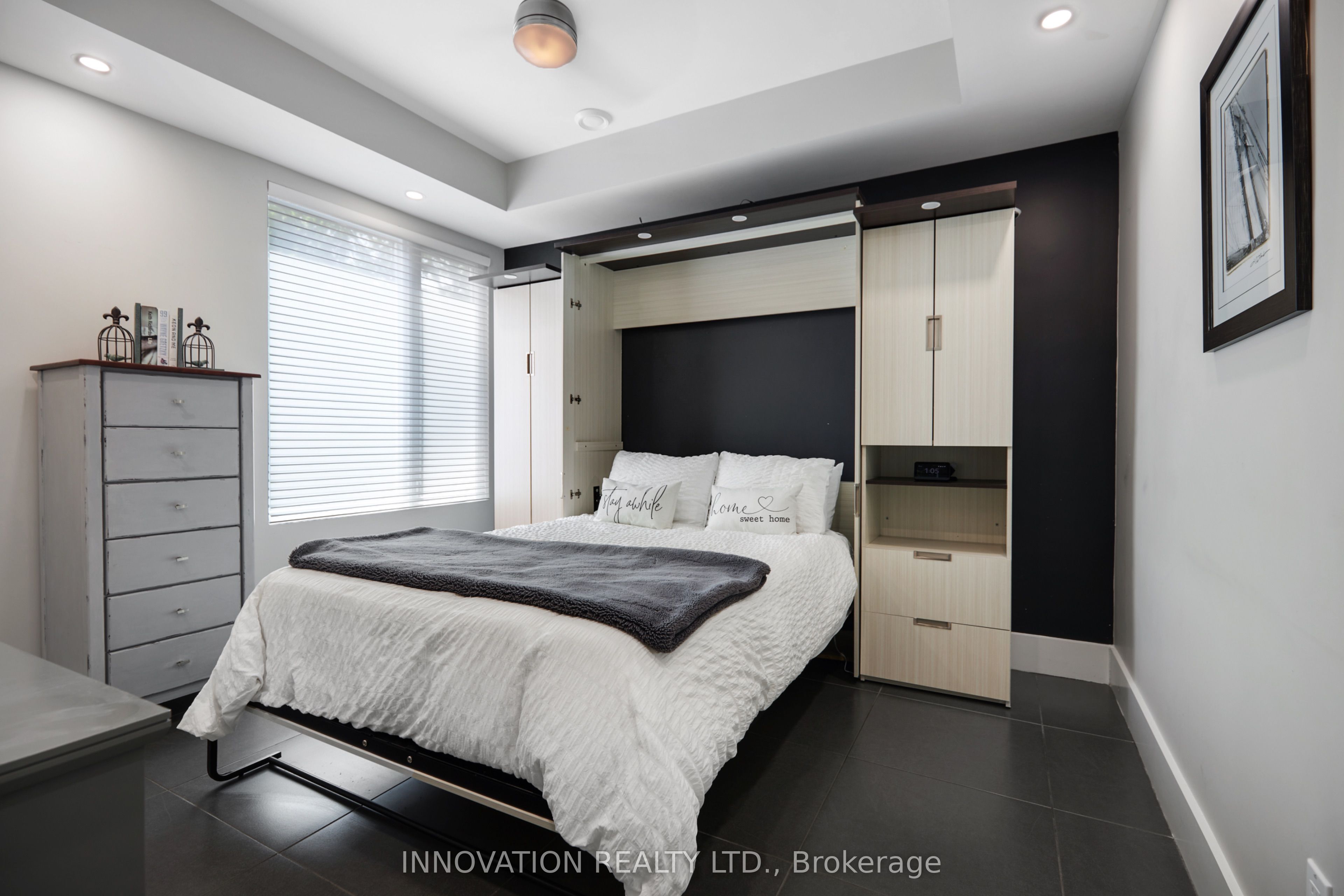 684 Bayview Drive Property Photo 26