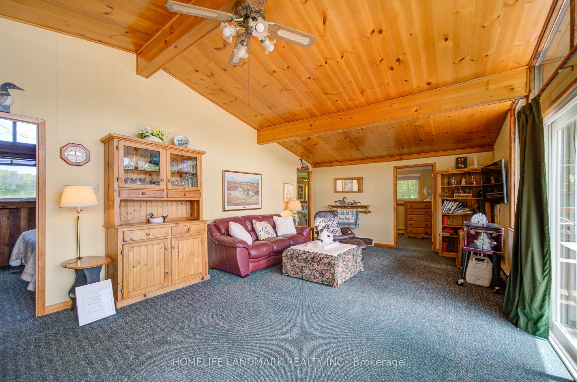 1093 Cooper Point Road 8 Property Photo 20