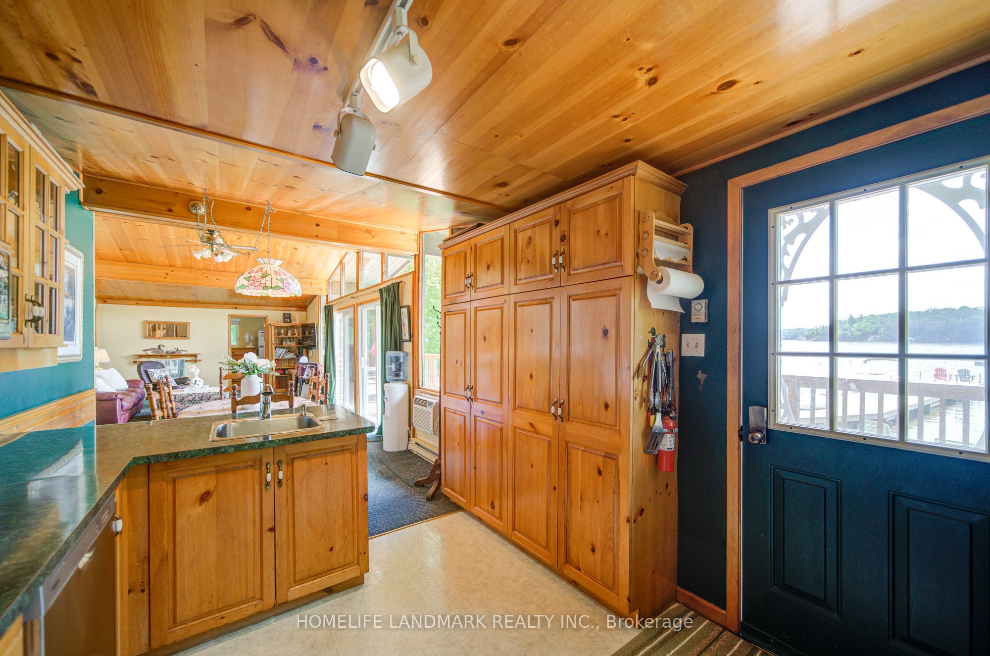 1093 Cooper Point Road 8 Property Photo 29