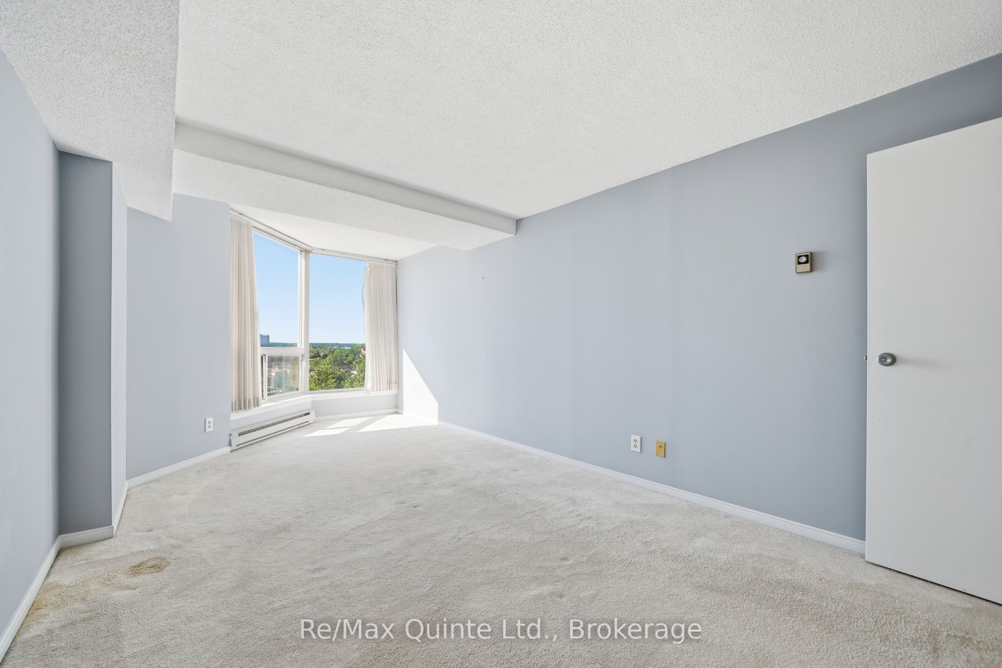 350 Front Street 1006 Property Photo 27