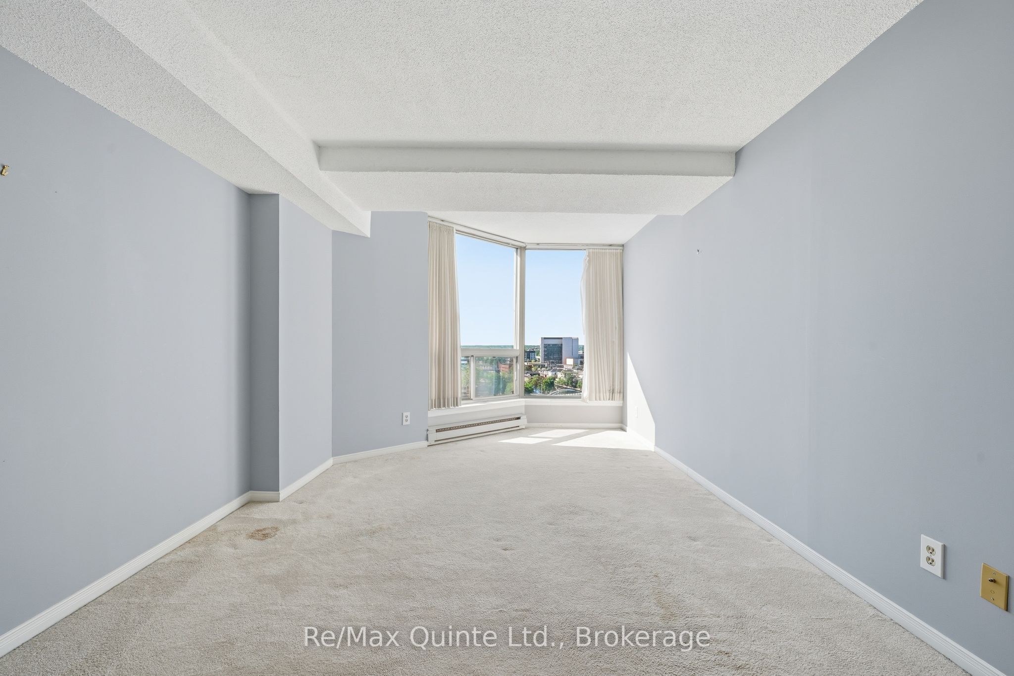 350 Front Street 1006 Property Photo 29