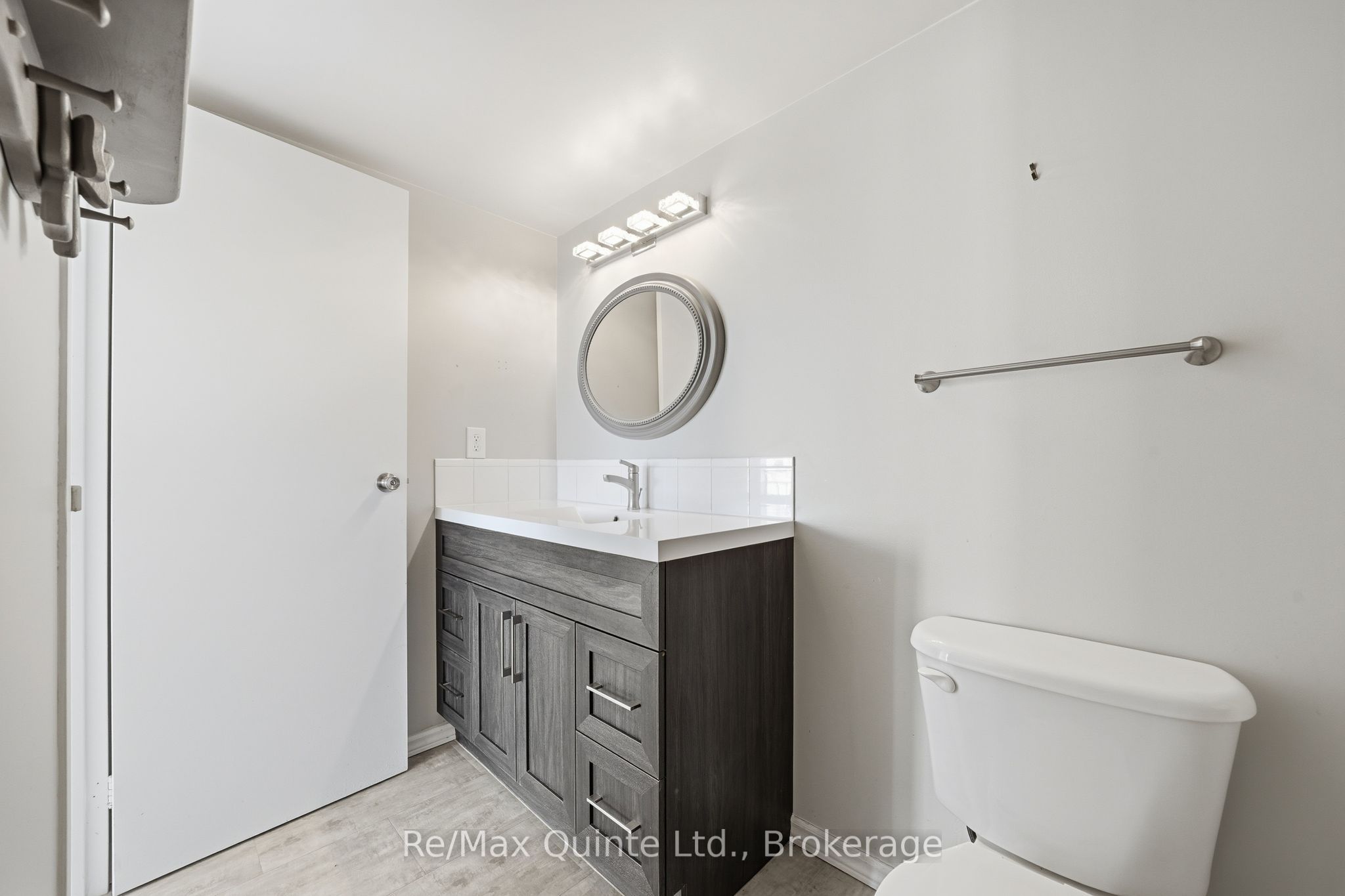350 Front Street 1006 Property Photo 33
