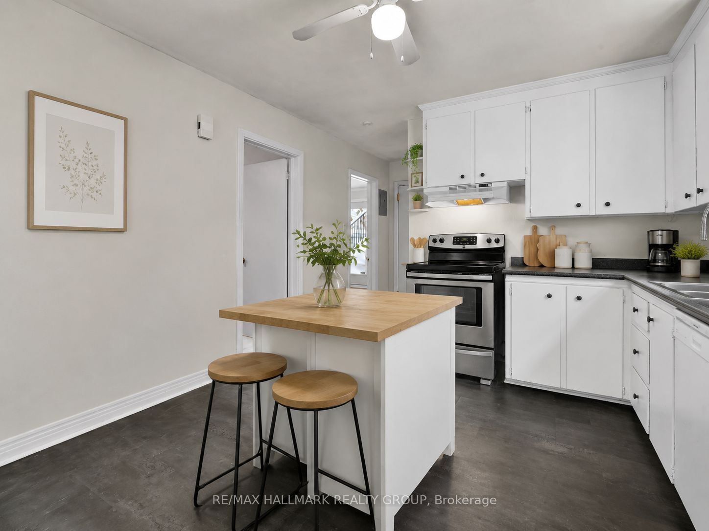55 Ivy Crescent 2 Property Photo 13
