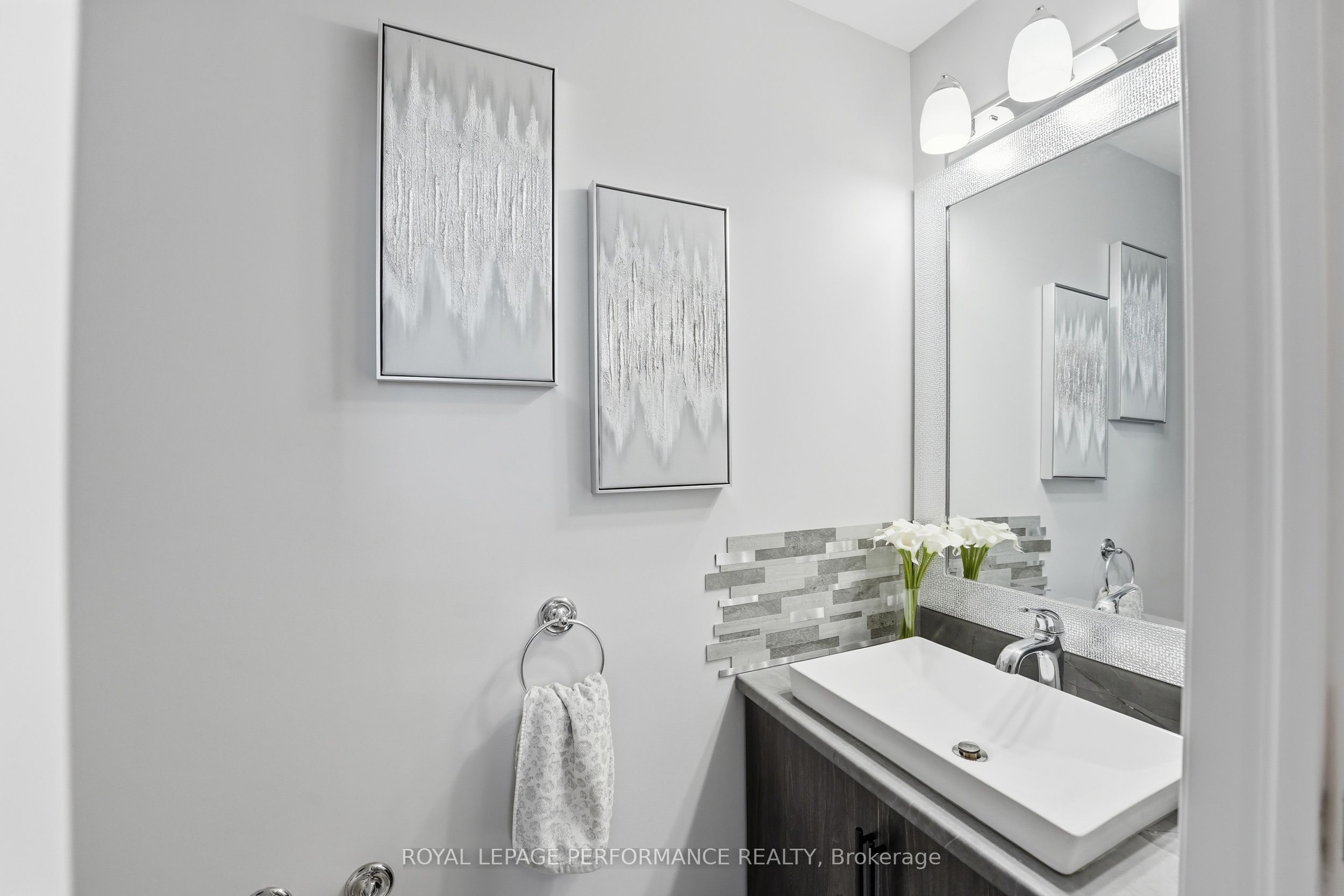663 Trigoria Crescent Property Photo 19