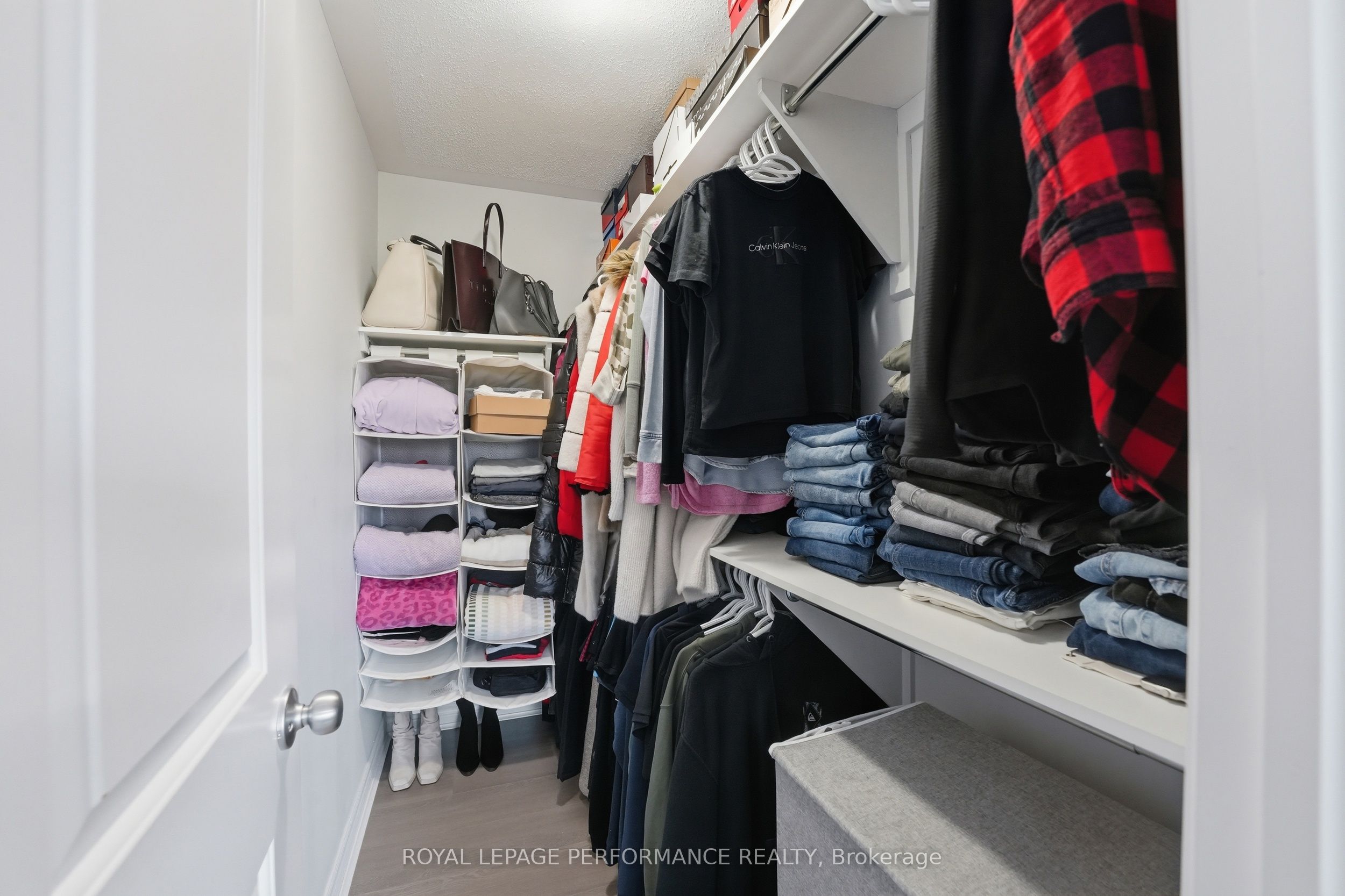 663 Trigoria Crescent Property Photo 27