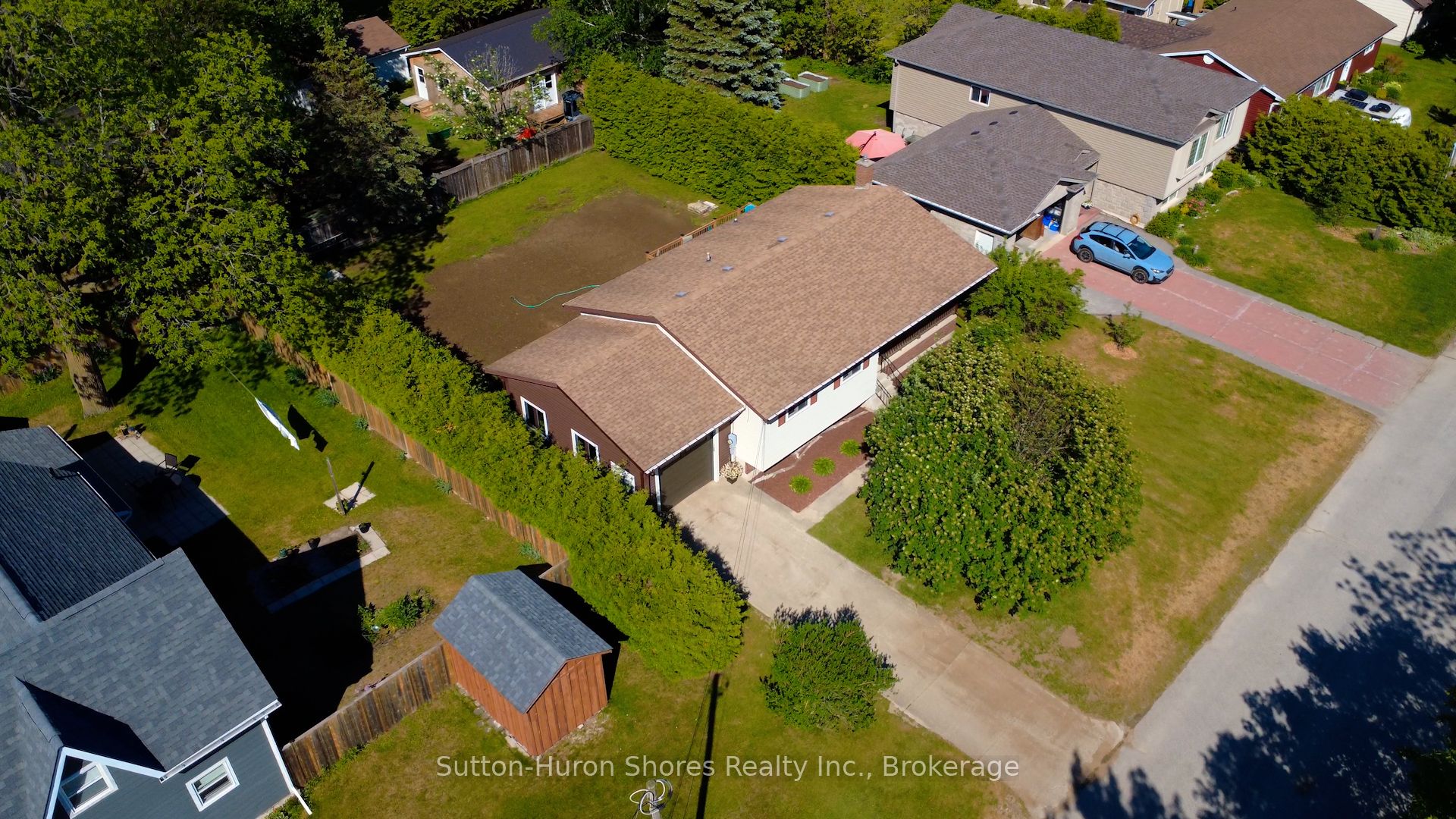 336 Lansdowne Street Property Photo 6