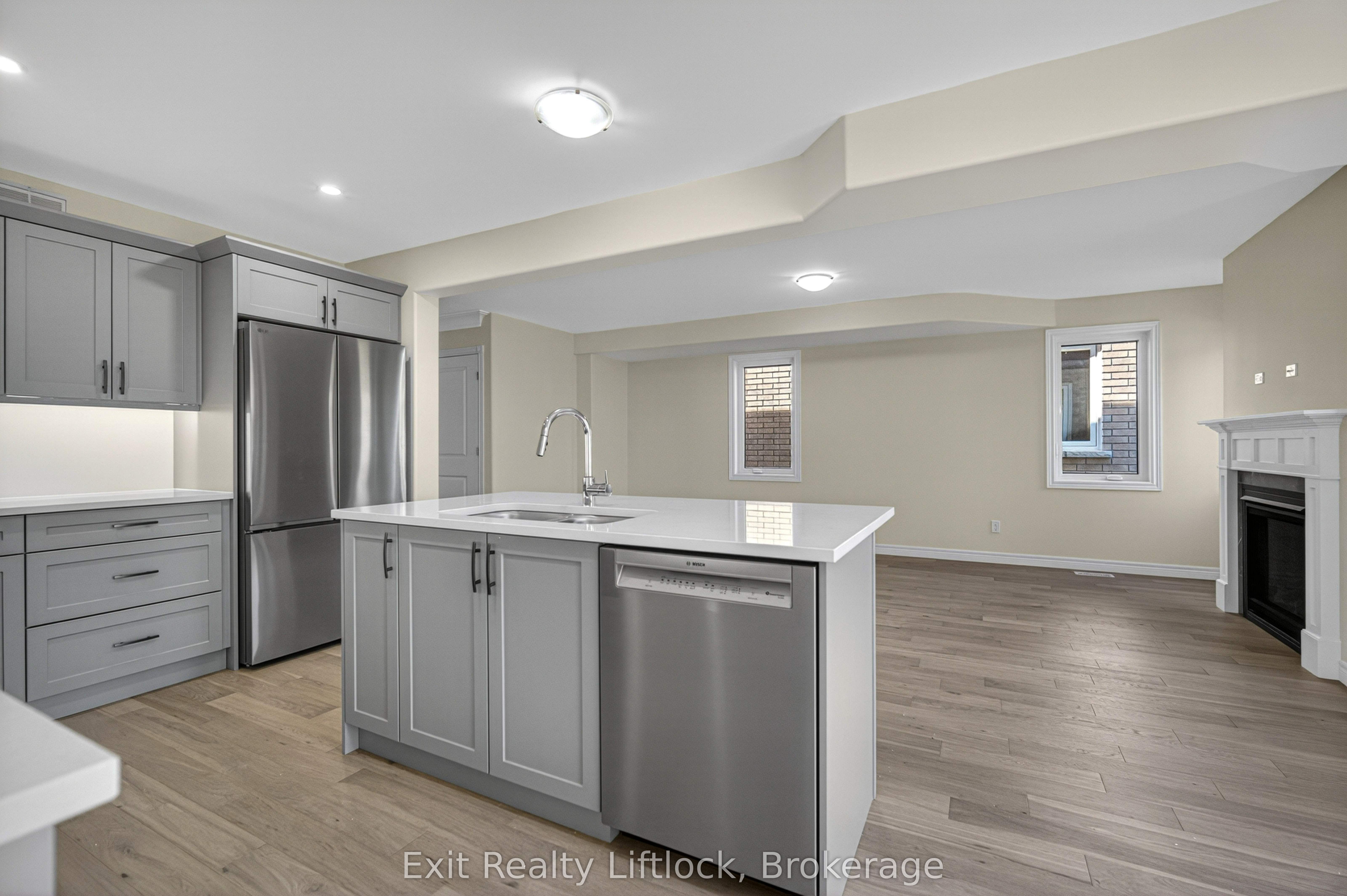 242 O'neil Street Property Photo 11