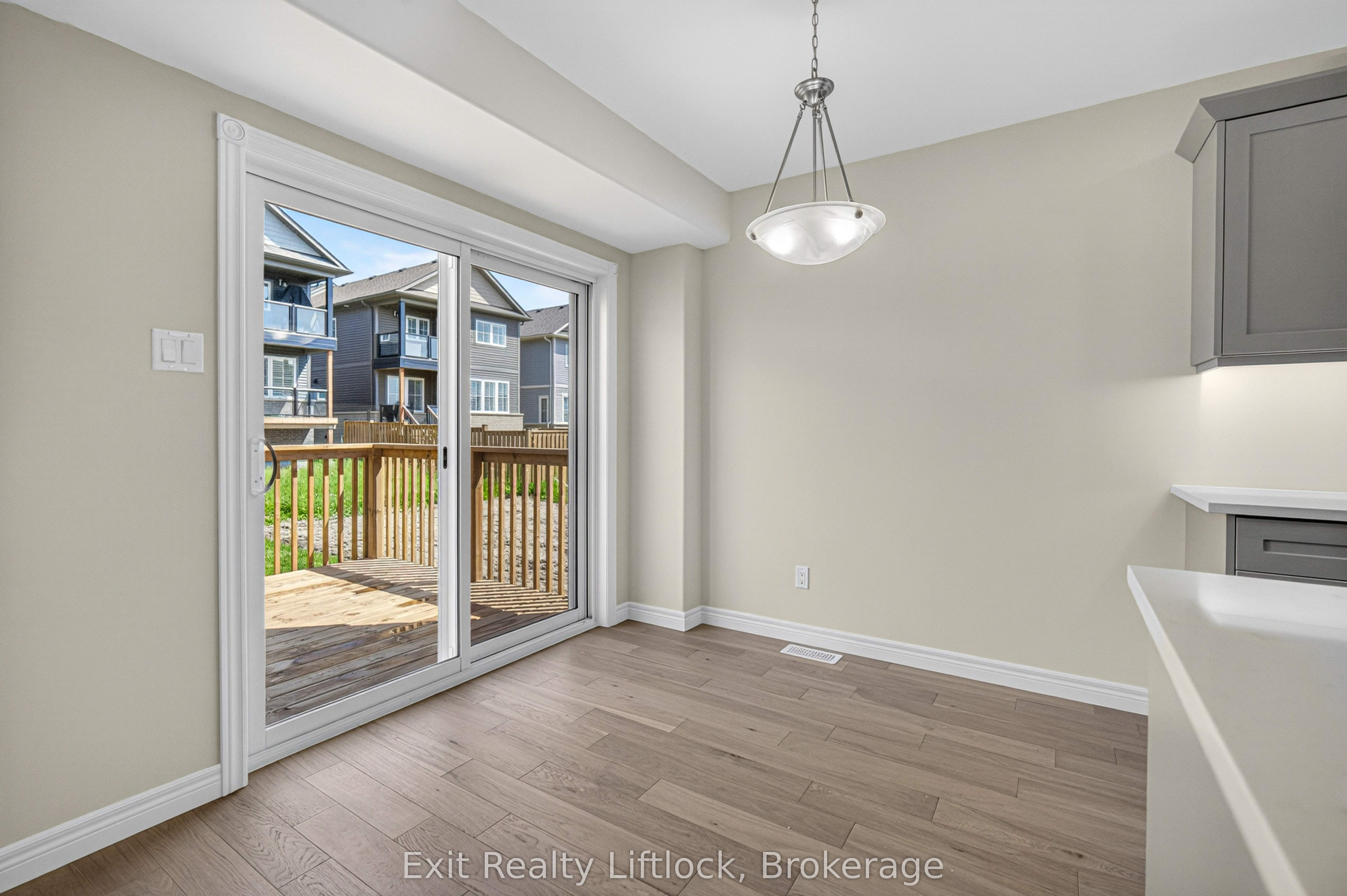 242 O'neil Street Property Photo 14