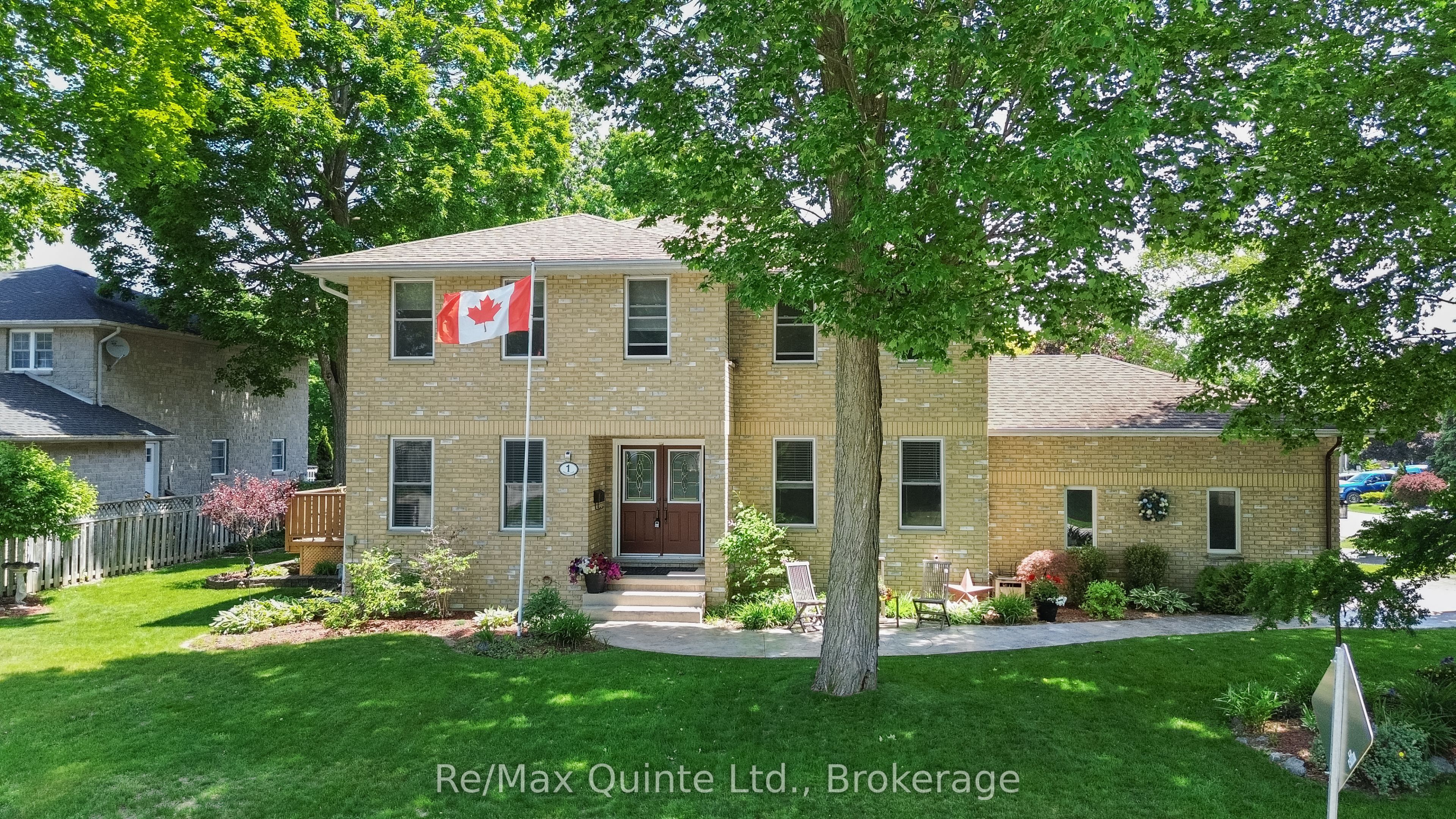 1 Simmons Court