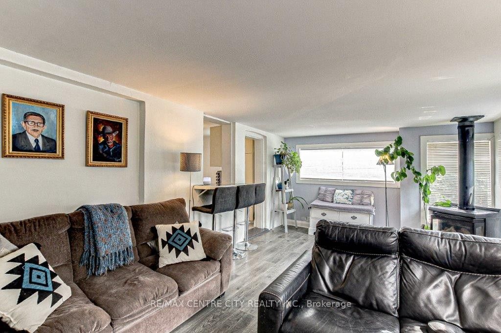 465 Ashland Avenue Property Photo 33