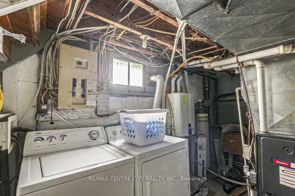 465 Ashland Avenue Property Photo 38