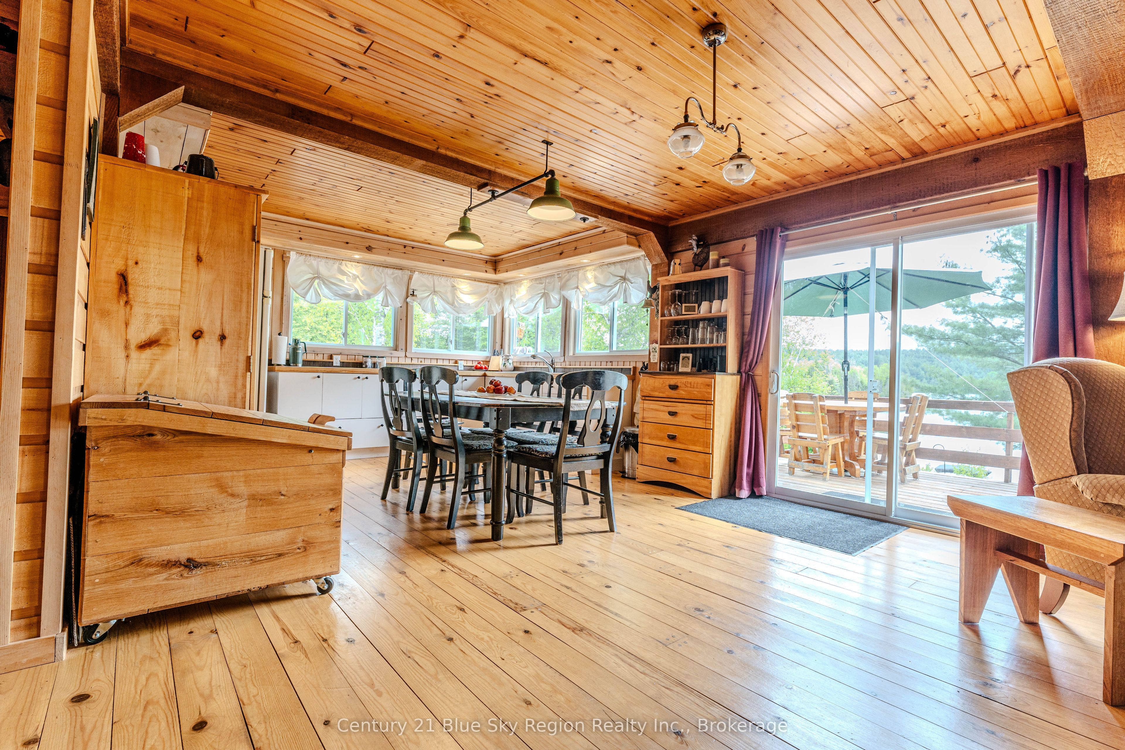 10385 Rabbit Lake Property Photo 10