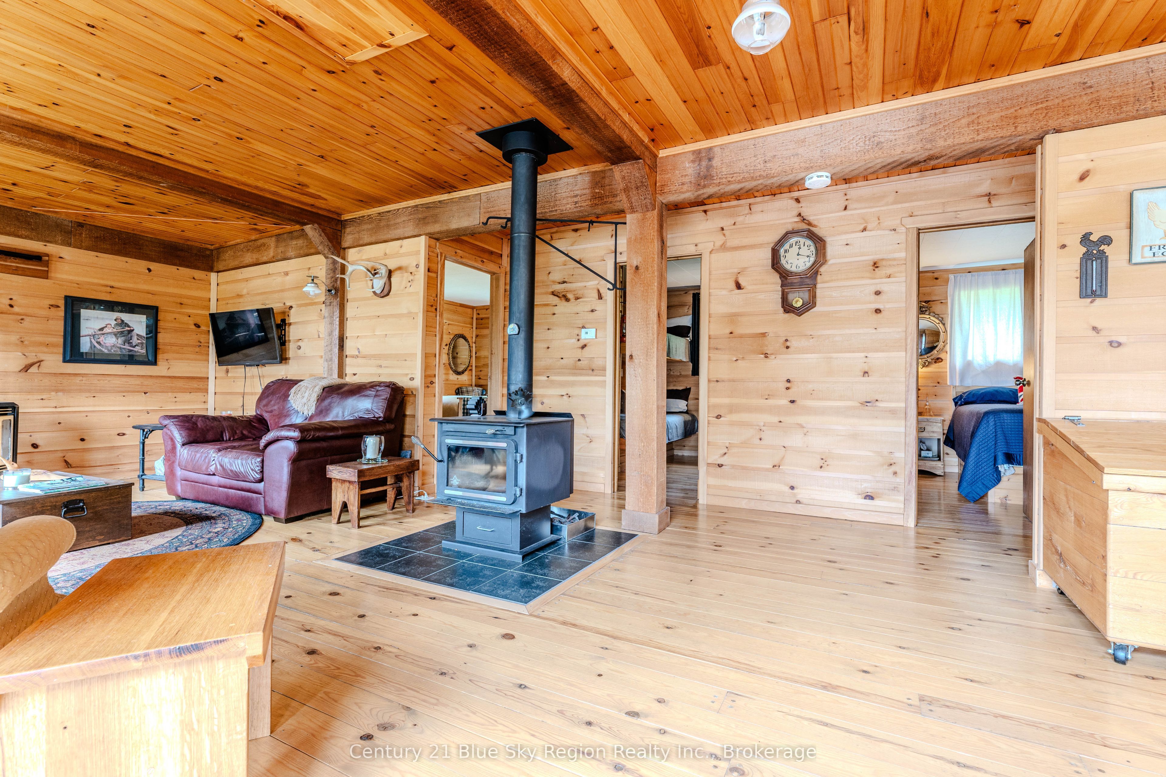 10385 Rabbit Lake Property Photo 13