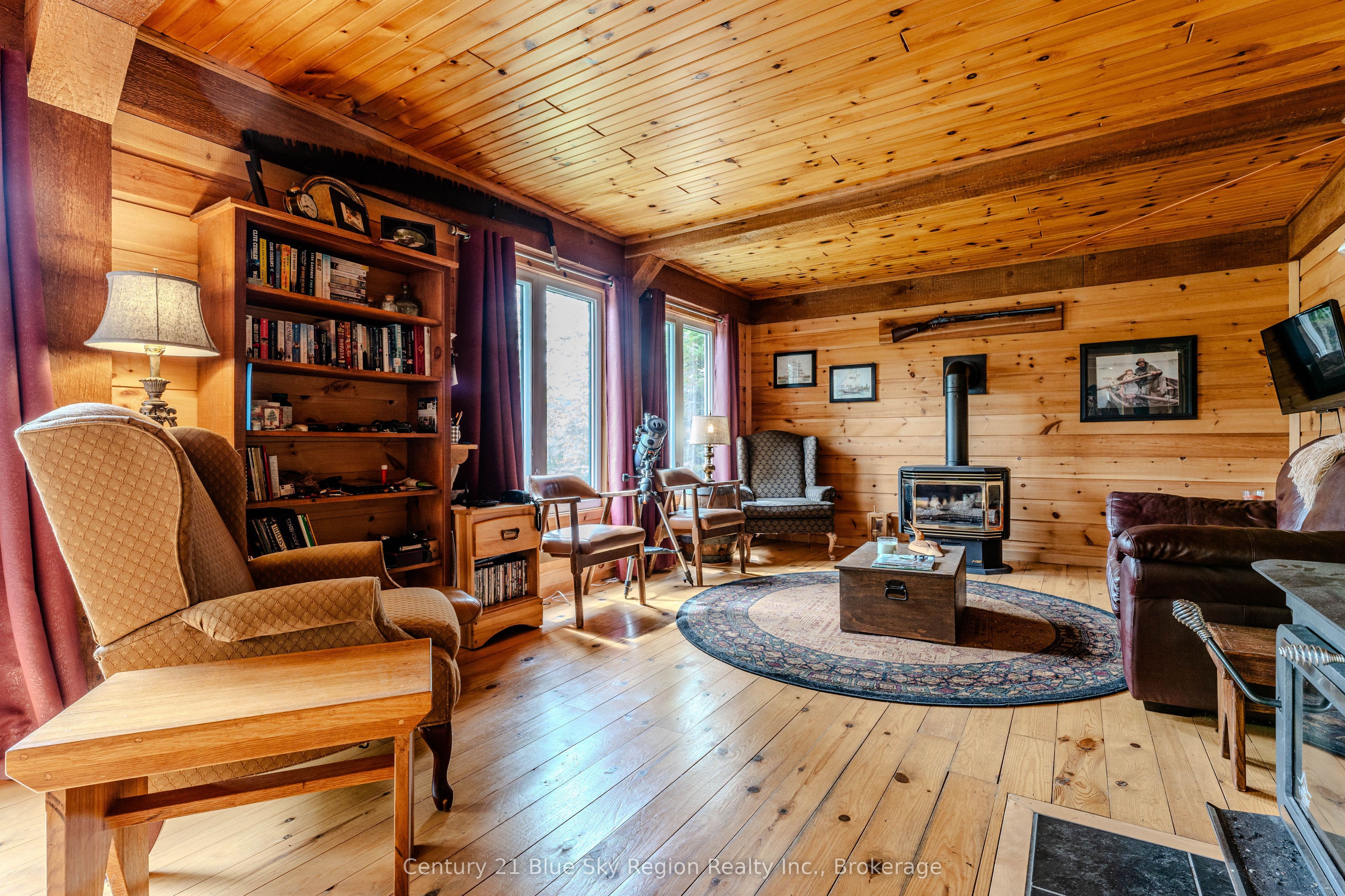 10385 Rabbit Lake Property Photo 14
