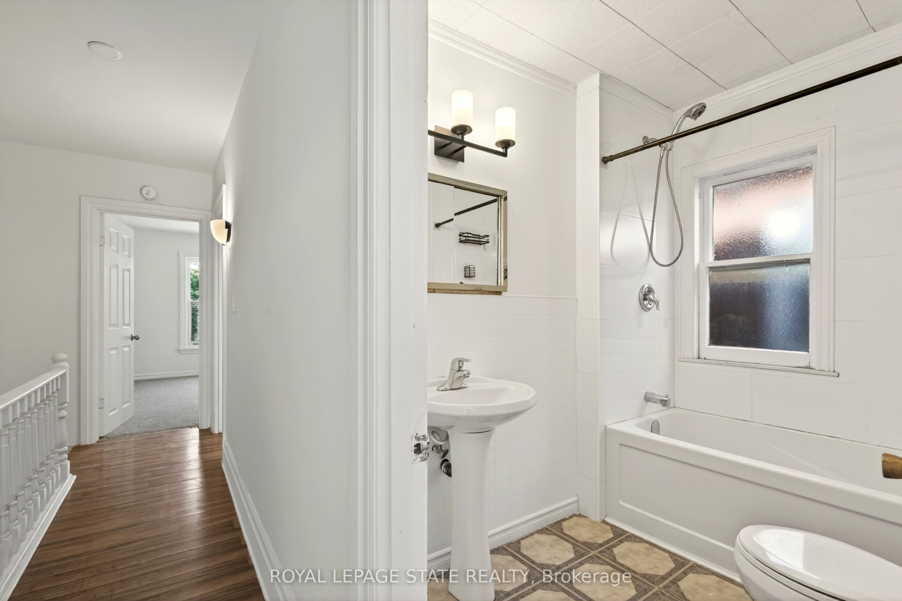 34 Edward Street Property Photo 21