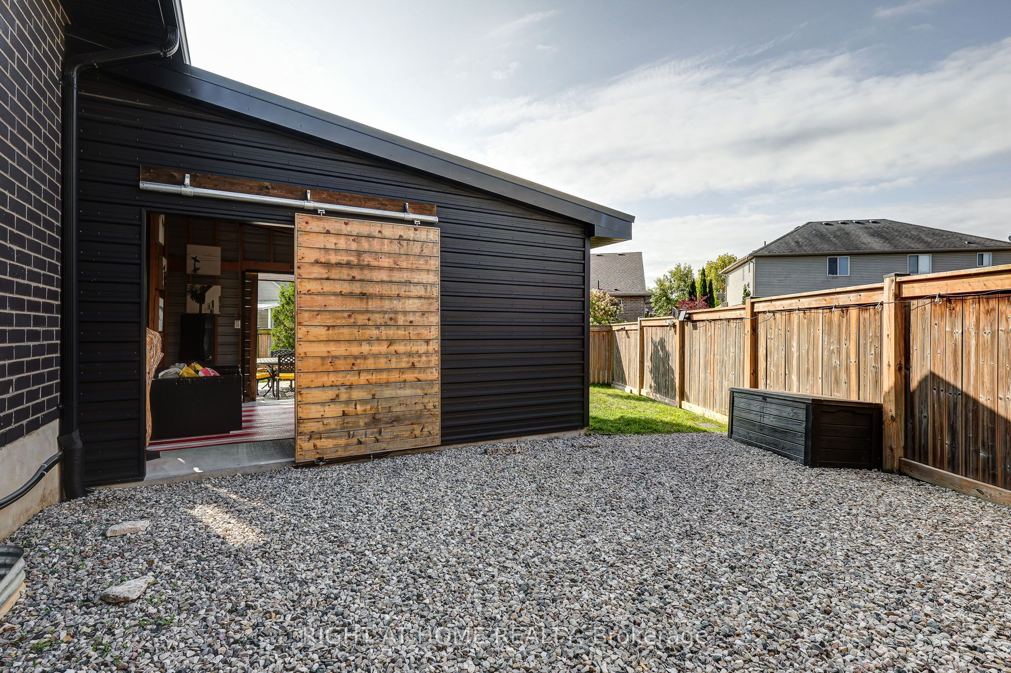 28 Martingale Terrace Property Photo 10