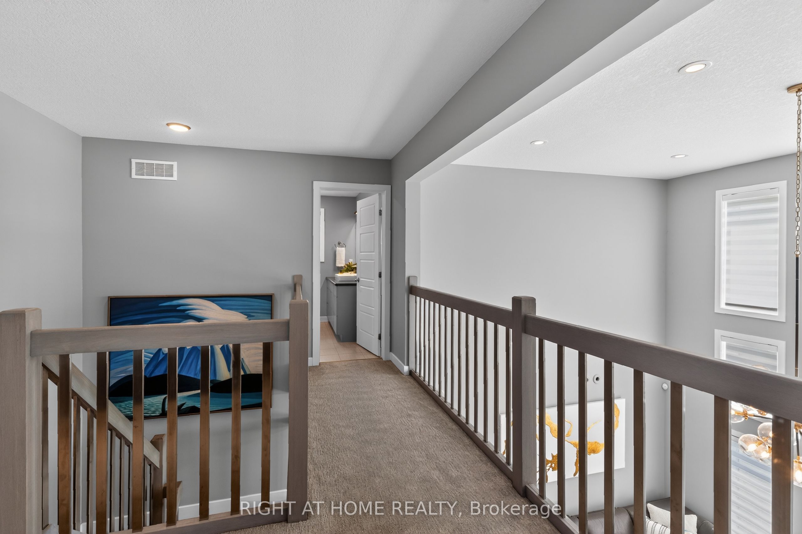 28 Martingale Terrace Property Photo 38