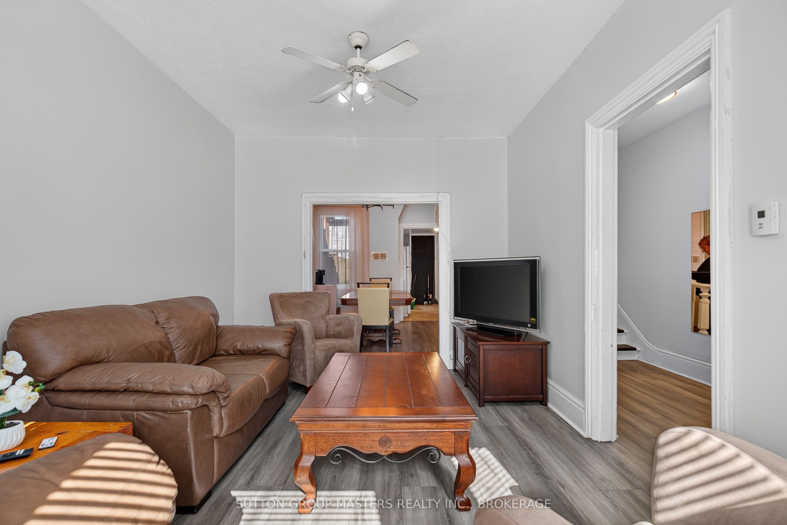 378 Barrie Street Property Photo 8