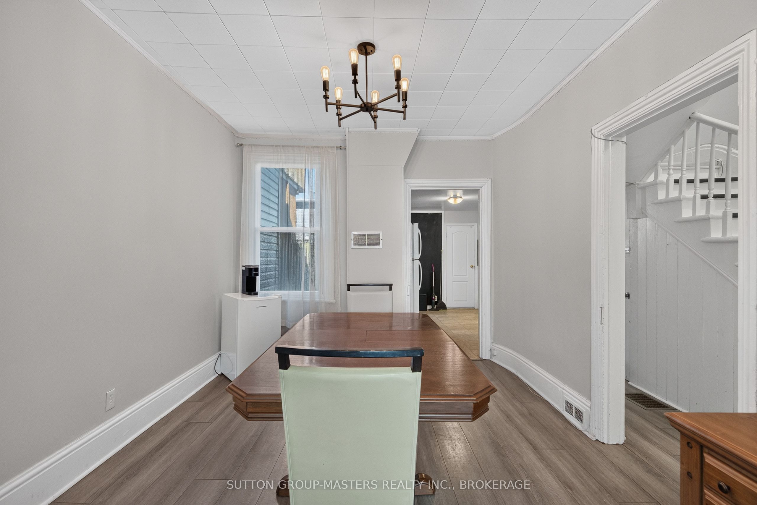 378 Barrie Street Property Photo 9