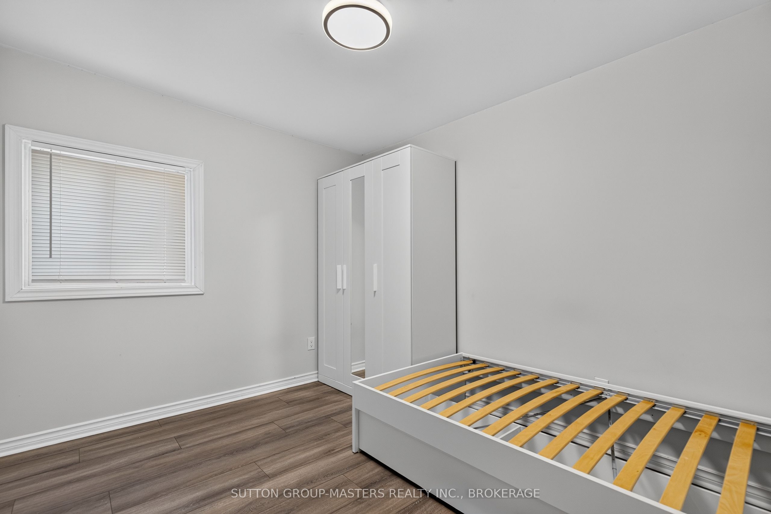 378 Barrie Street Property Photo 15