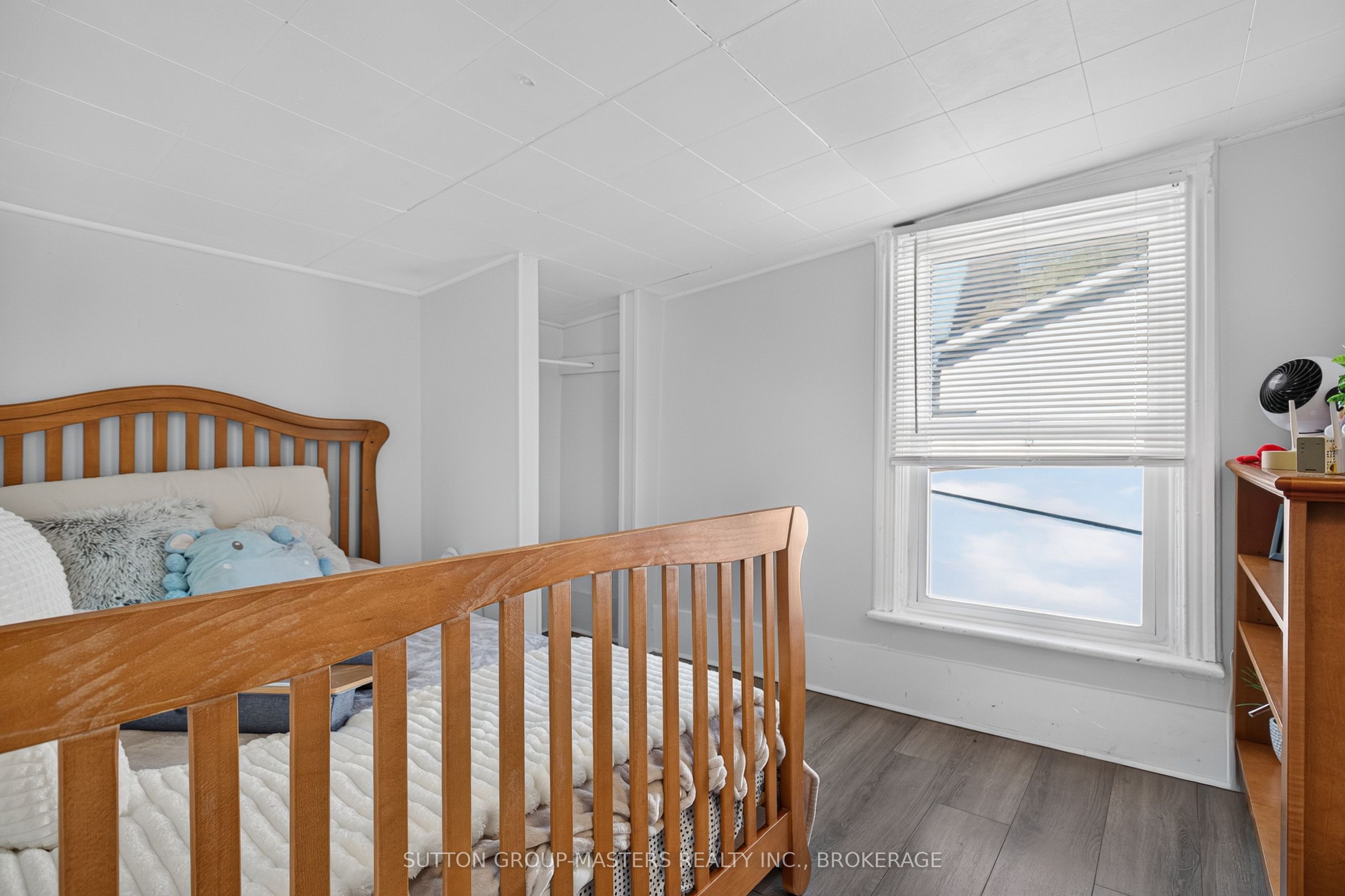 378 Barrie Street Property Photo 20