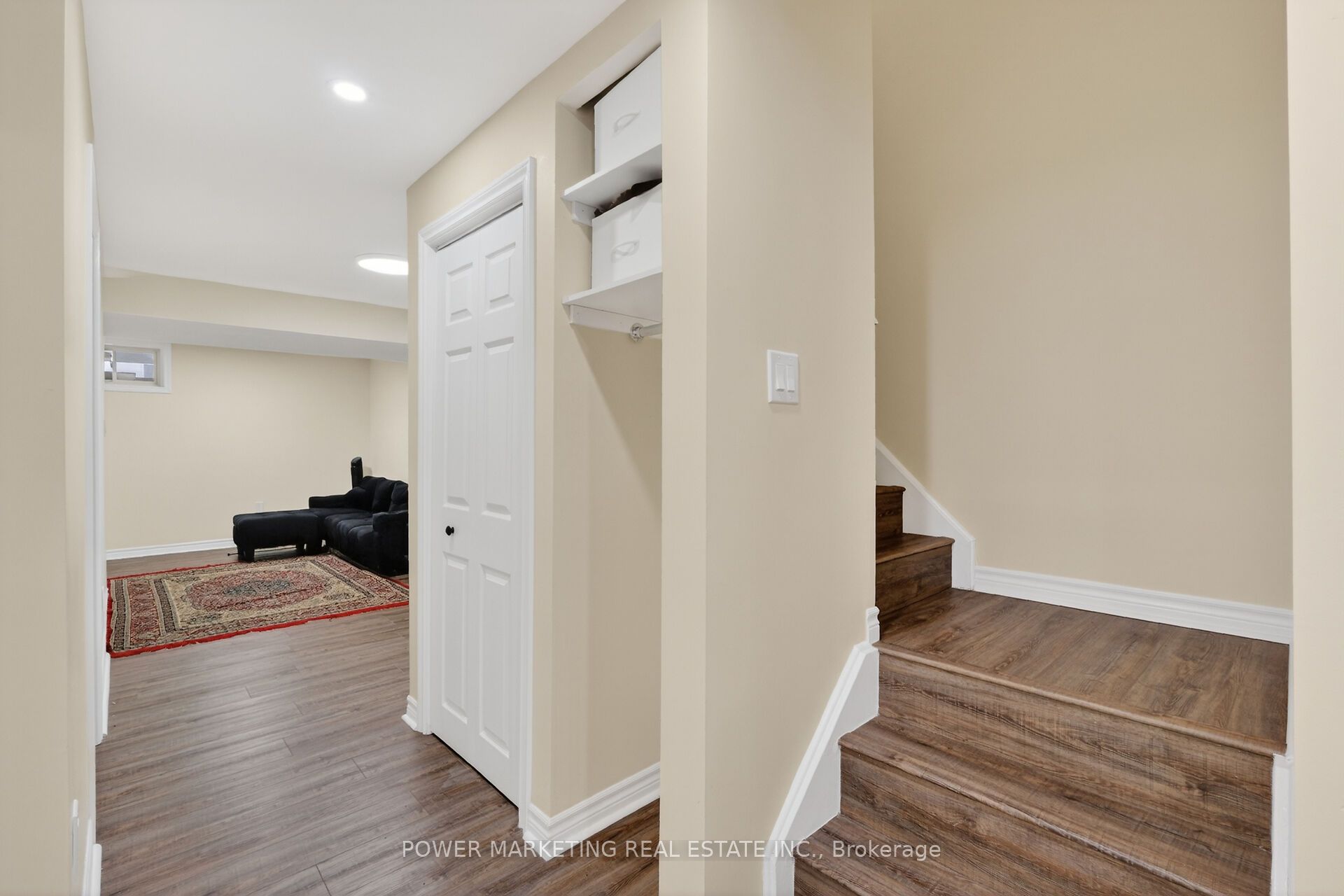 1654 Varennes Boulevard Property Photo 33