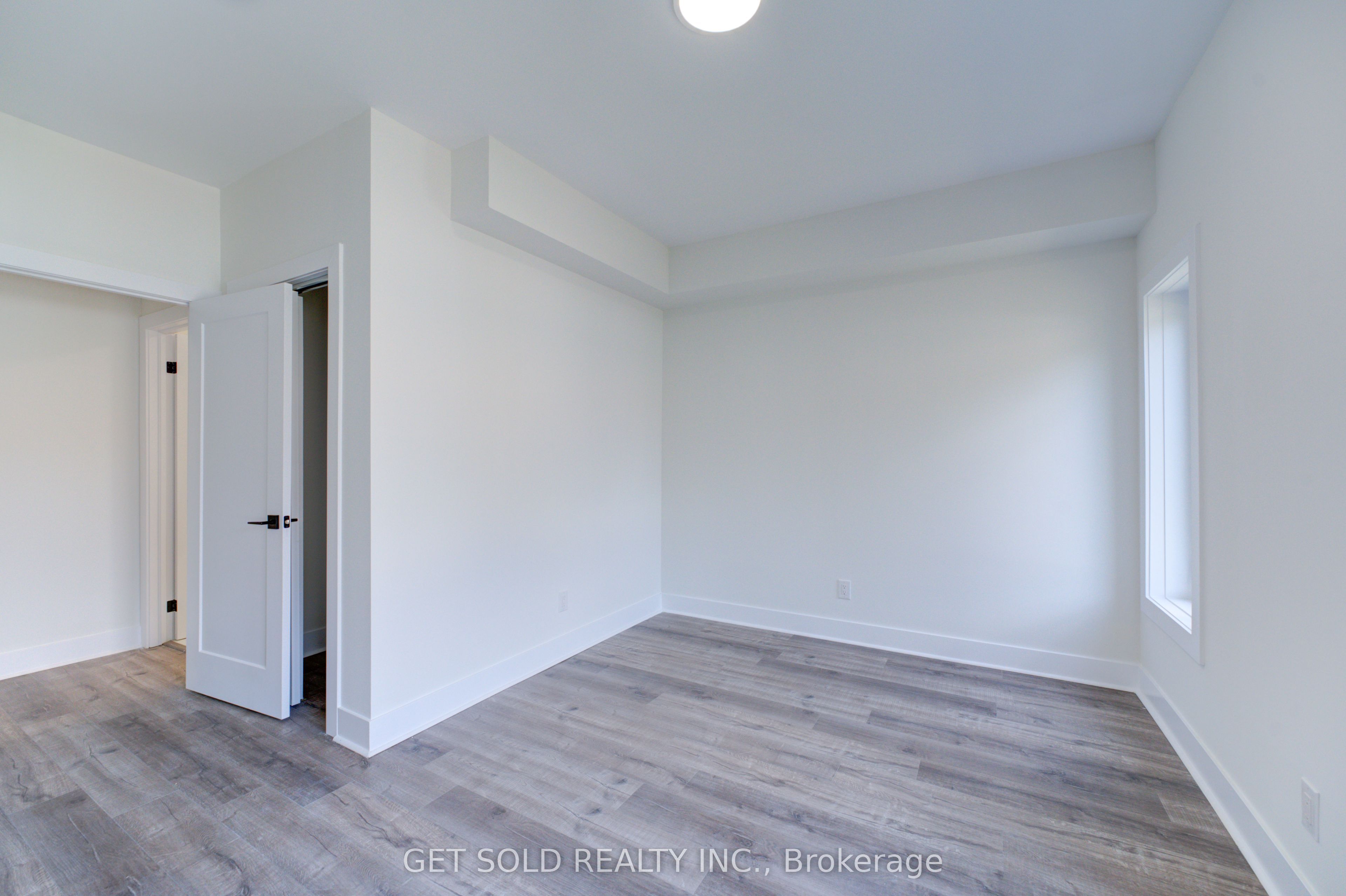 6701 Thorold Stone Road 3 Property Photo 13