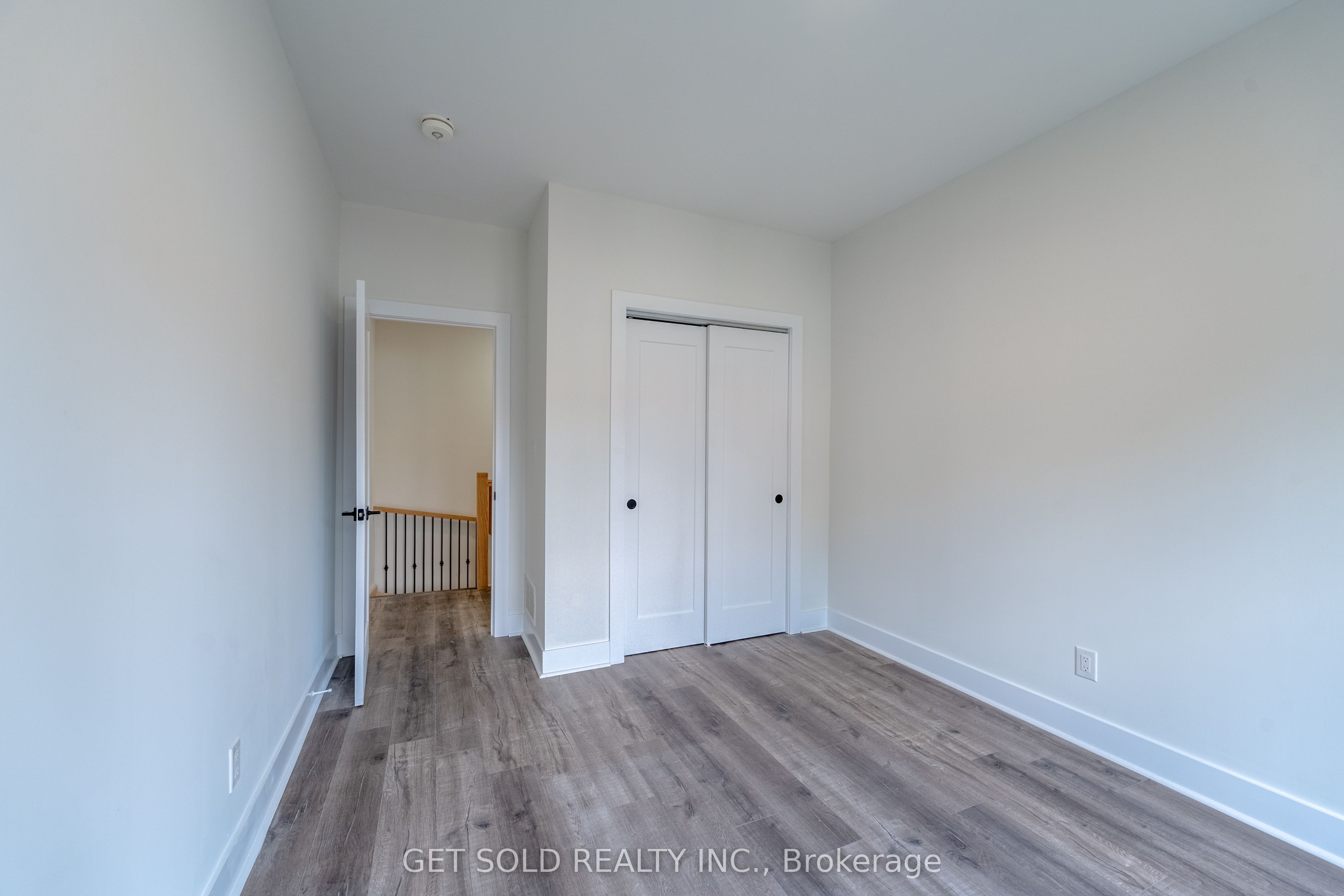 6701 Thorold Stone Road 3 Property Photo 14