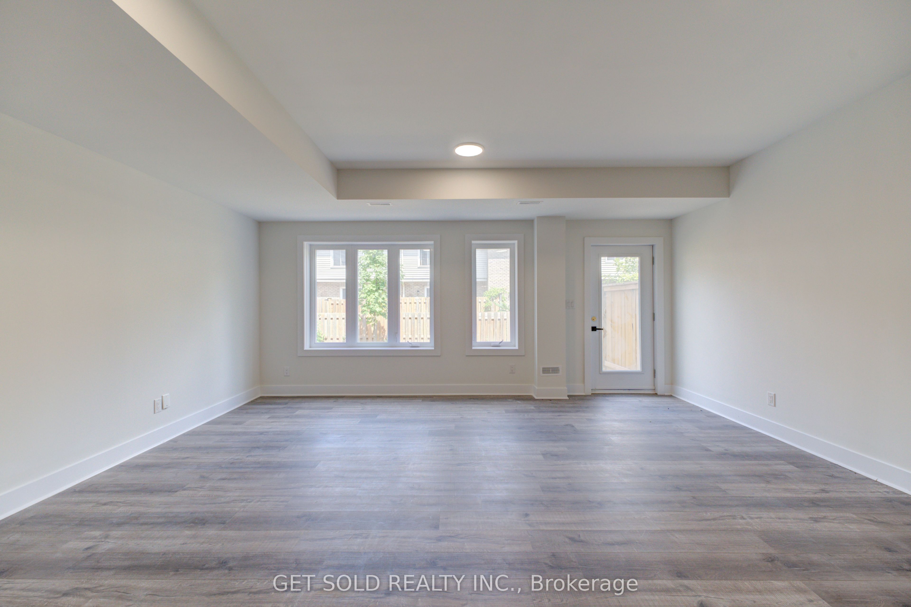 6701 Thorold Stone Road 3 Property Photo 22