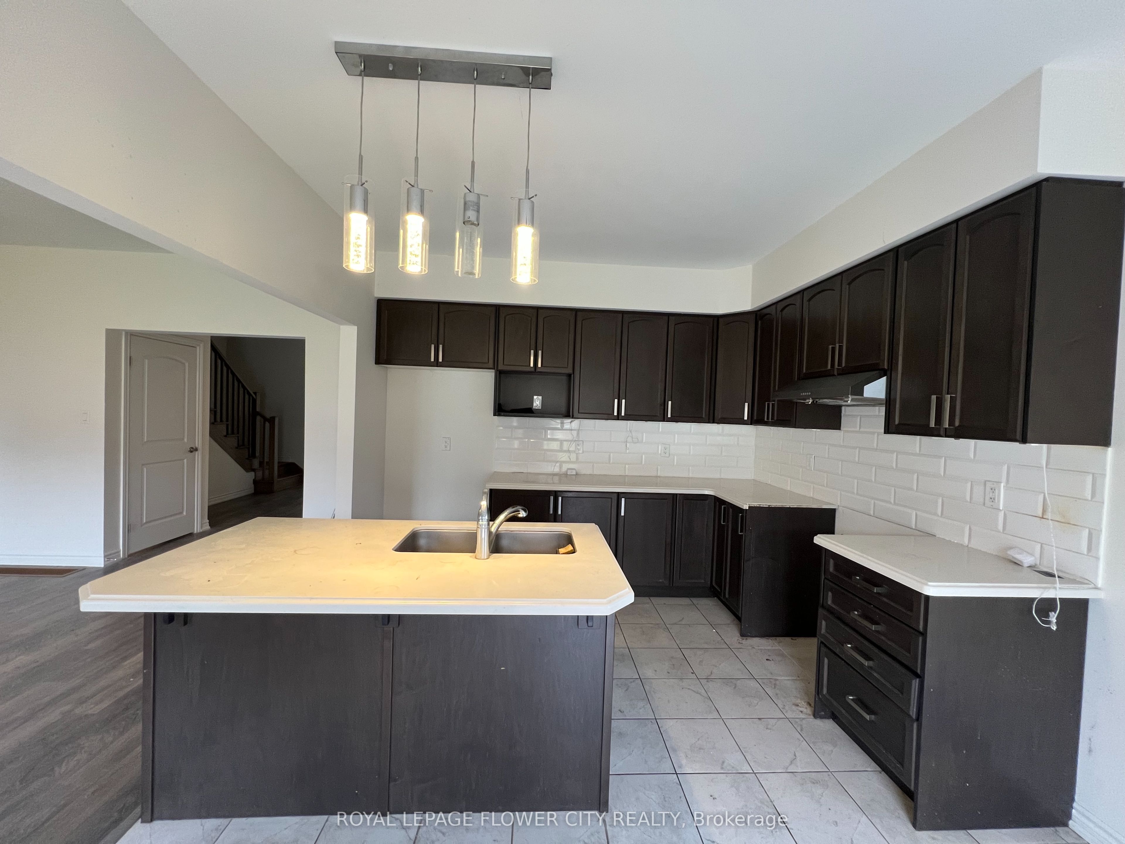 6 Tarrison Street Property Photo 3