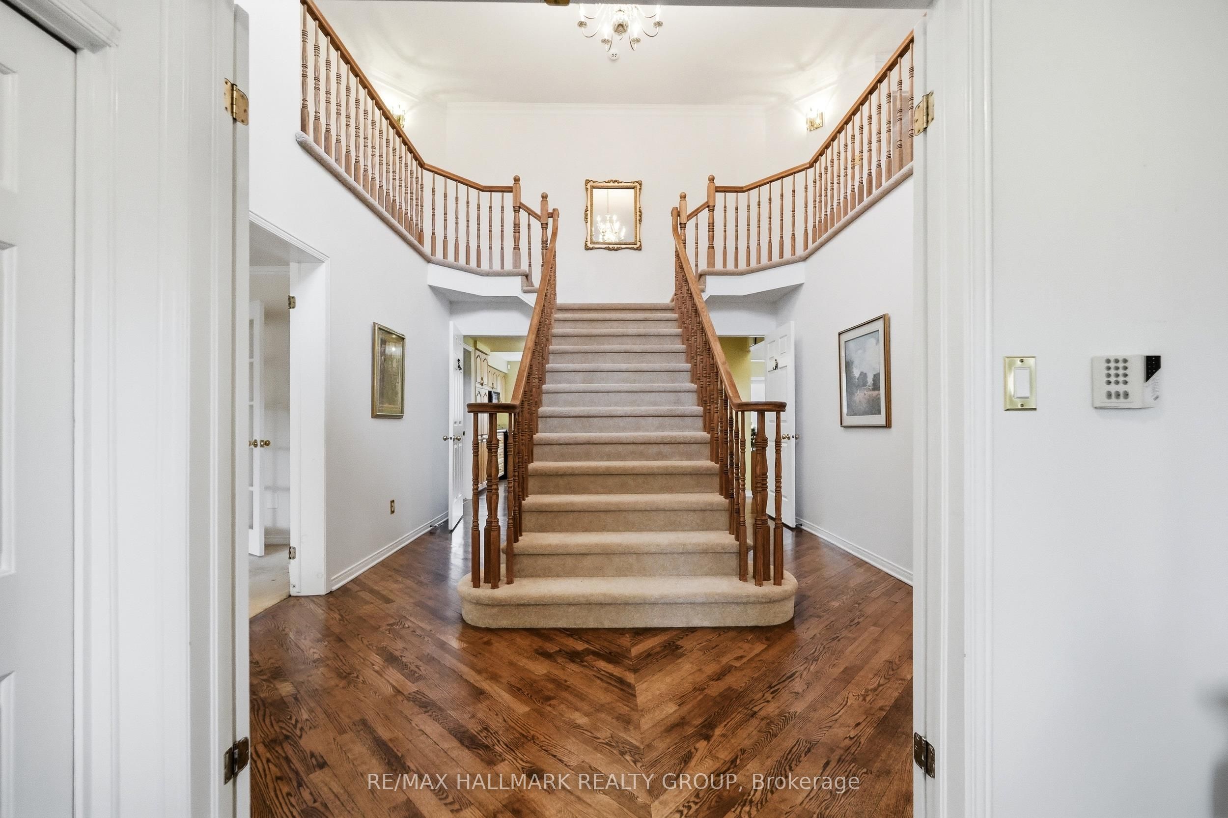 20 Halldorson Crescent Property Photo 3