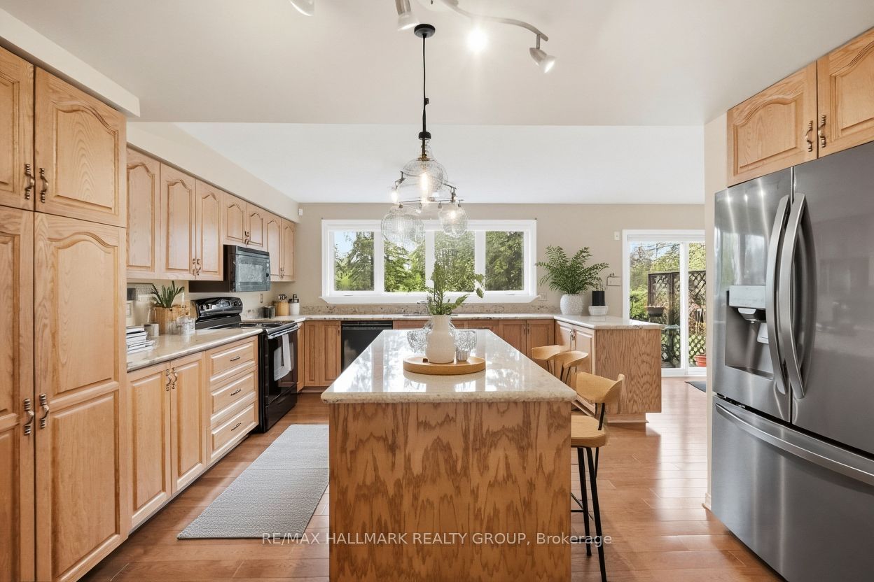 20 Halldorson Crescent Property Photo 12