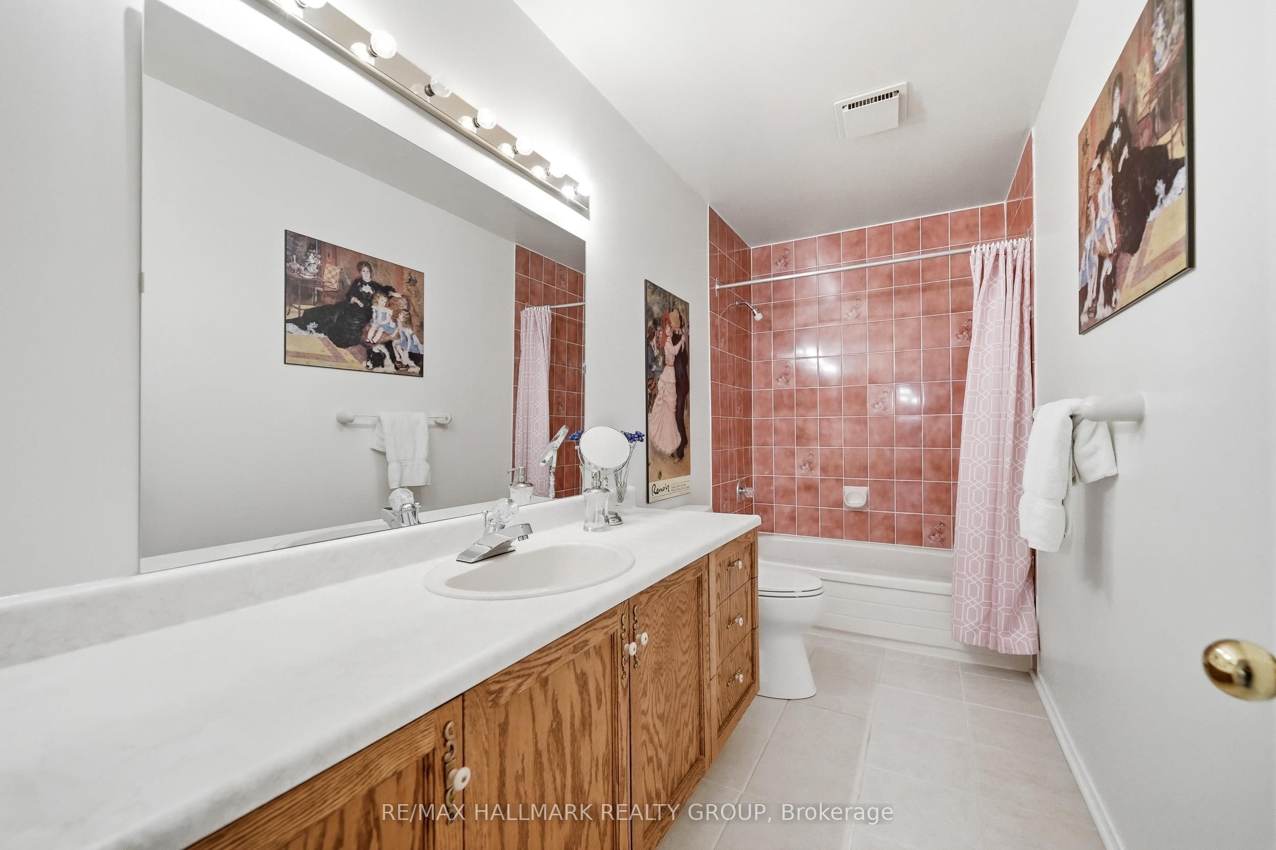 20 Halldorson Crescent Property Photo 29
