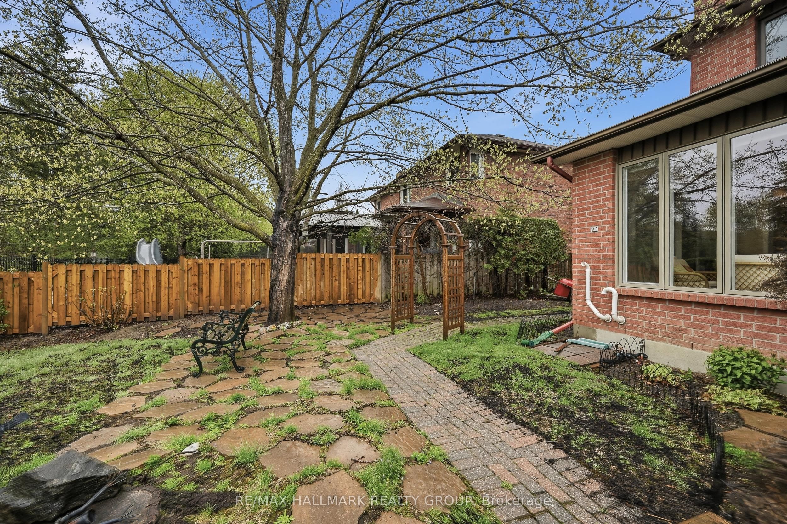 20 Halldorson Crescent Property Photo 37