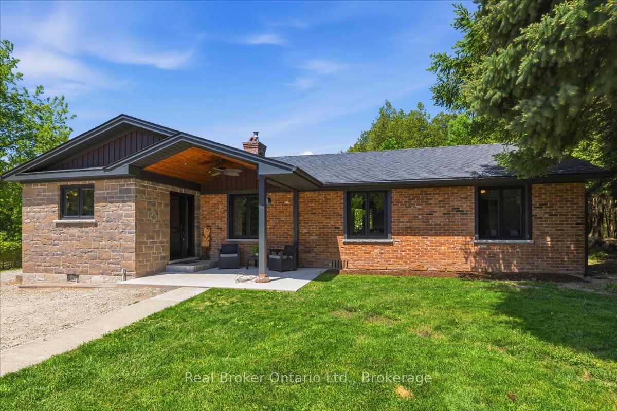 401479 Grey Rd 4 Property Photo 1