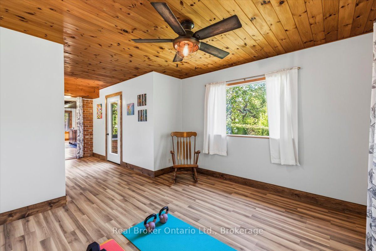 401479 Grey Rd 4 Property Photo 17