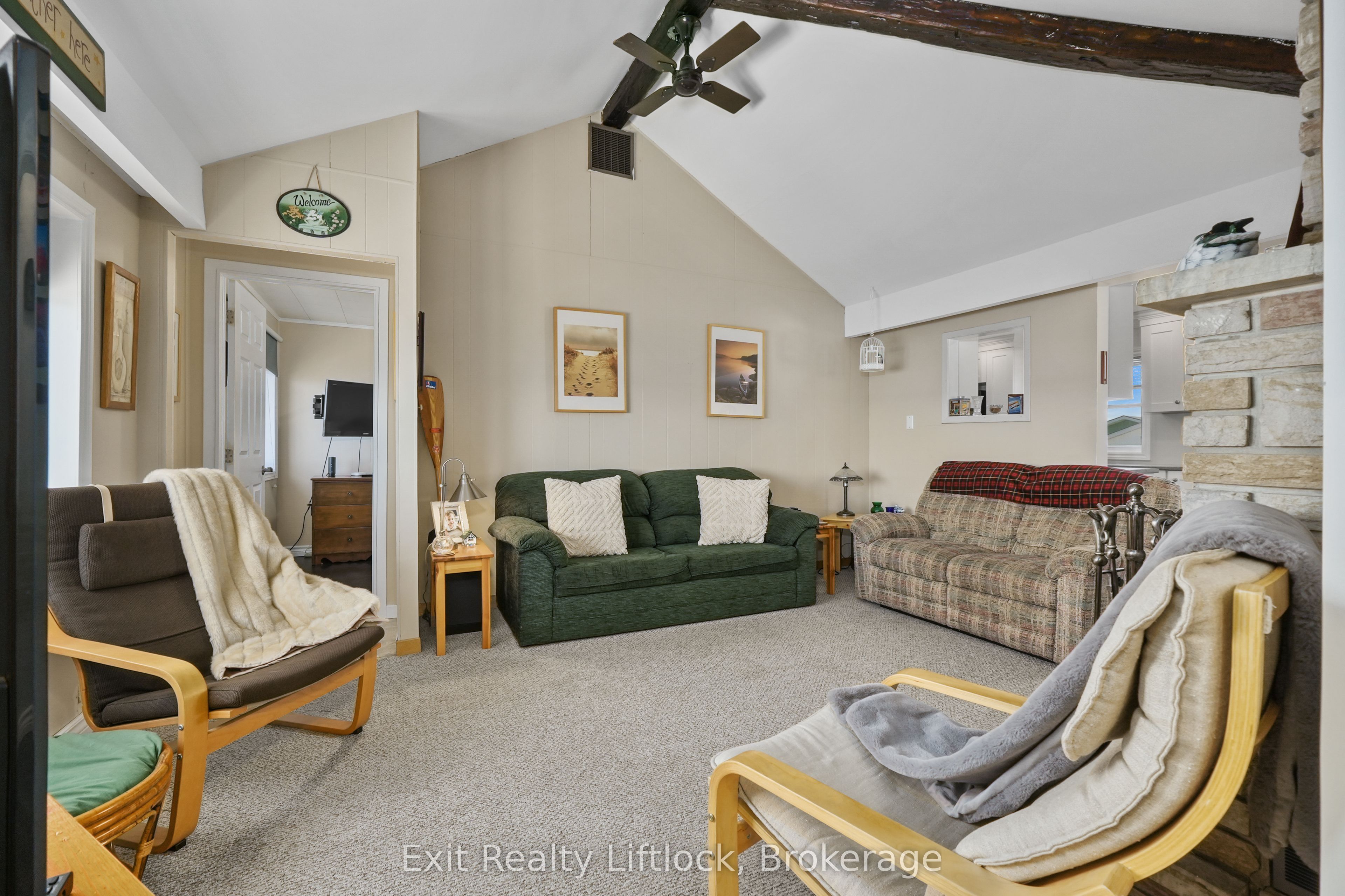 23 Manor Road Property Photo 22