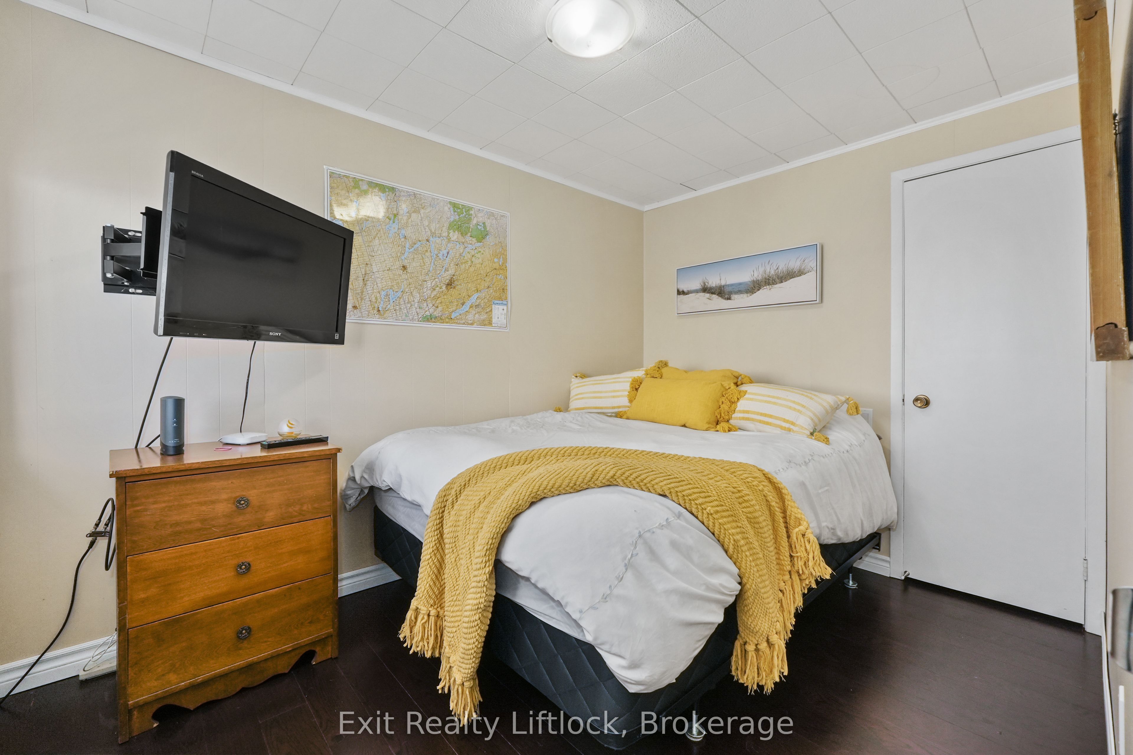 23 Manor Road Property Photo 23
