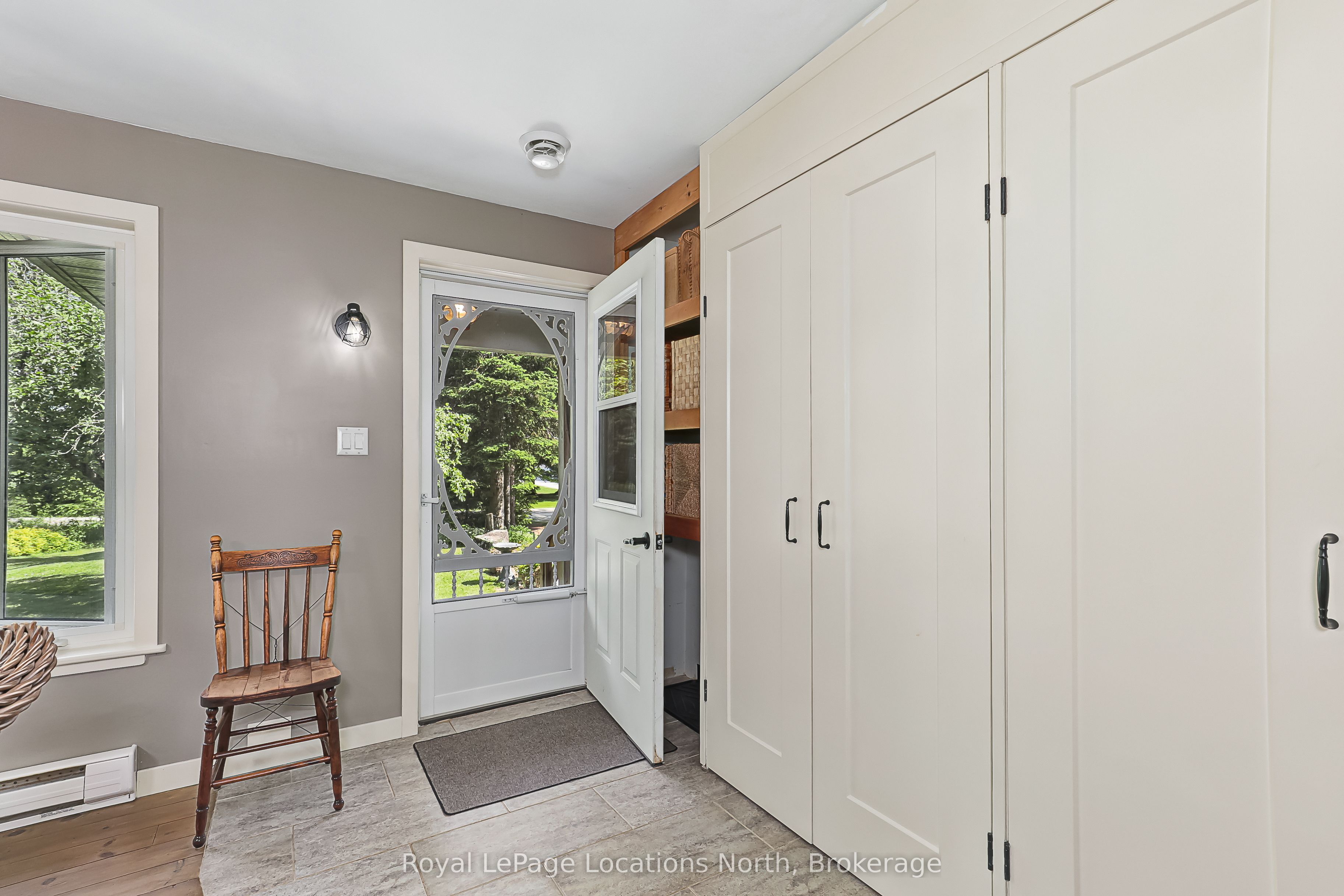 172 Park Street Property Photo 6