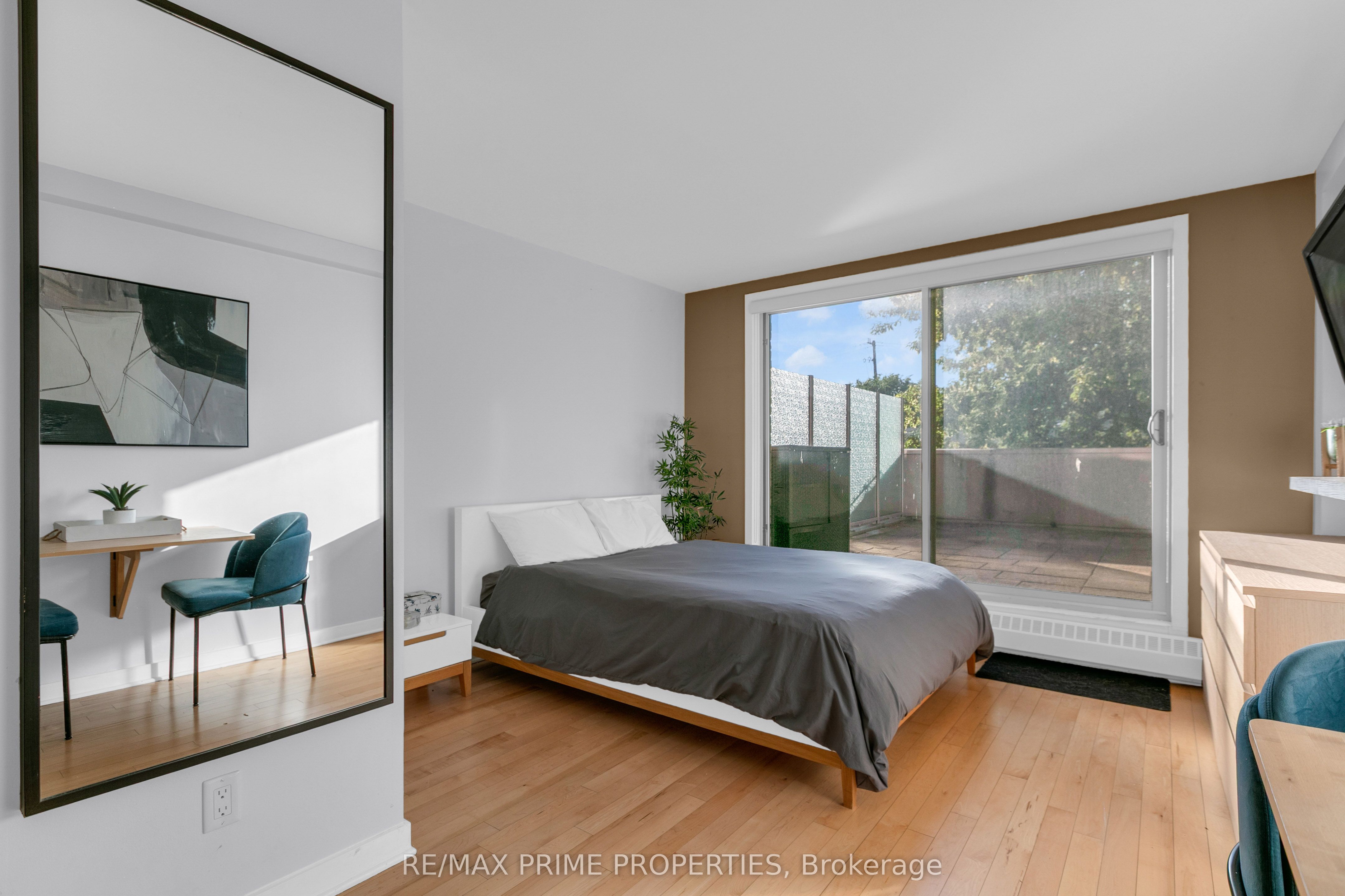 202 St Patrick Street 10 Property Photo 12