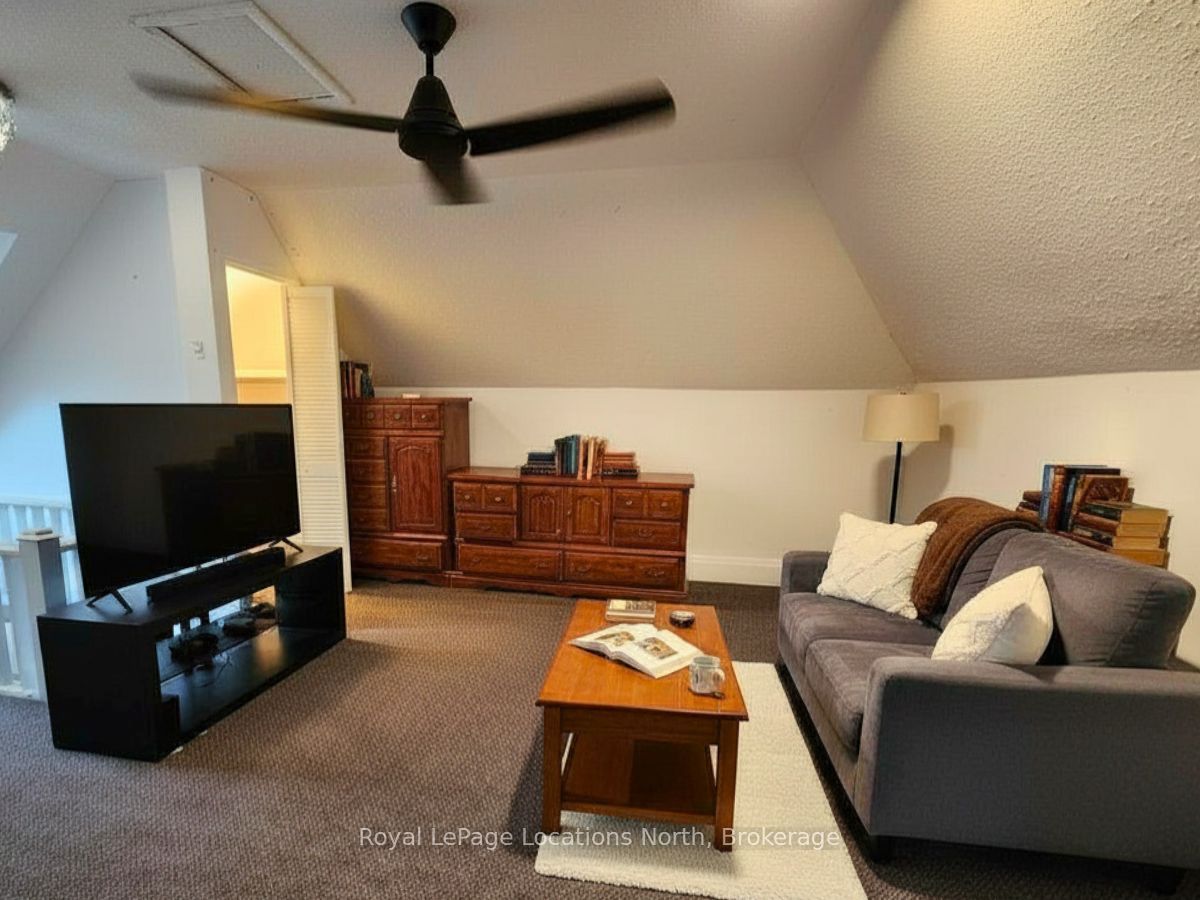 1140 2nd Avenue W Property Photo 19