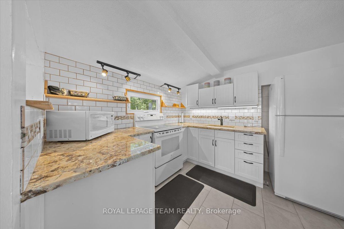 91 Bertrim Lane Property Photo 18